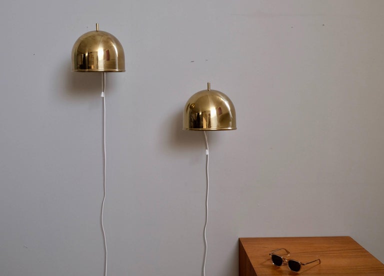 Wall lamps/bedside lamps in brass, model V-755 manufactured by Bergboms designed by Eje Ahlgren, Sweden, 1960s.
Very good condition.
Please note: Three lamps available. Listed price is for one lamp.