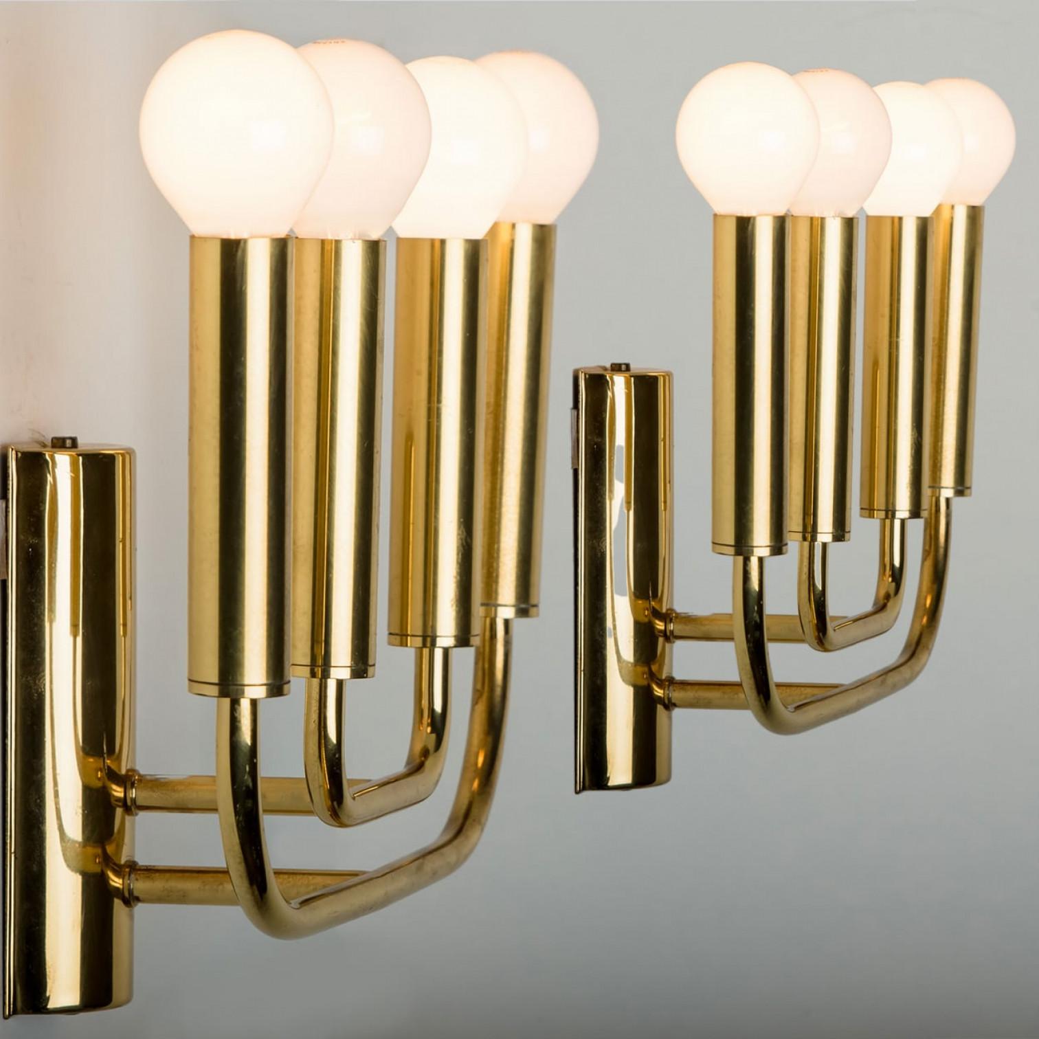 Pair of Brass Wall Lights in the Style of Florian Schulz, Germany en Bueno estado para la venta en Rijssen, NL