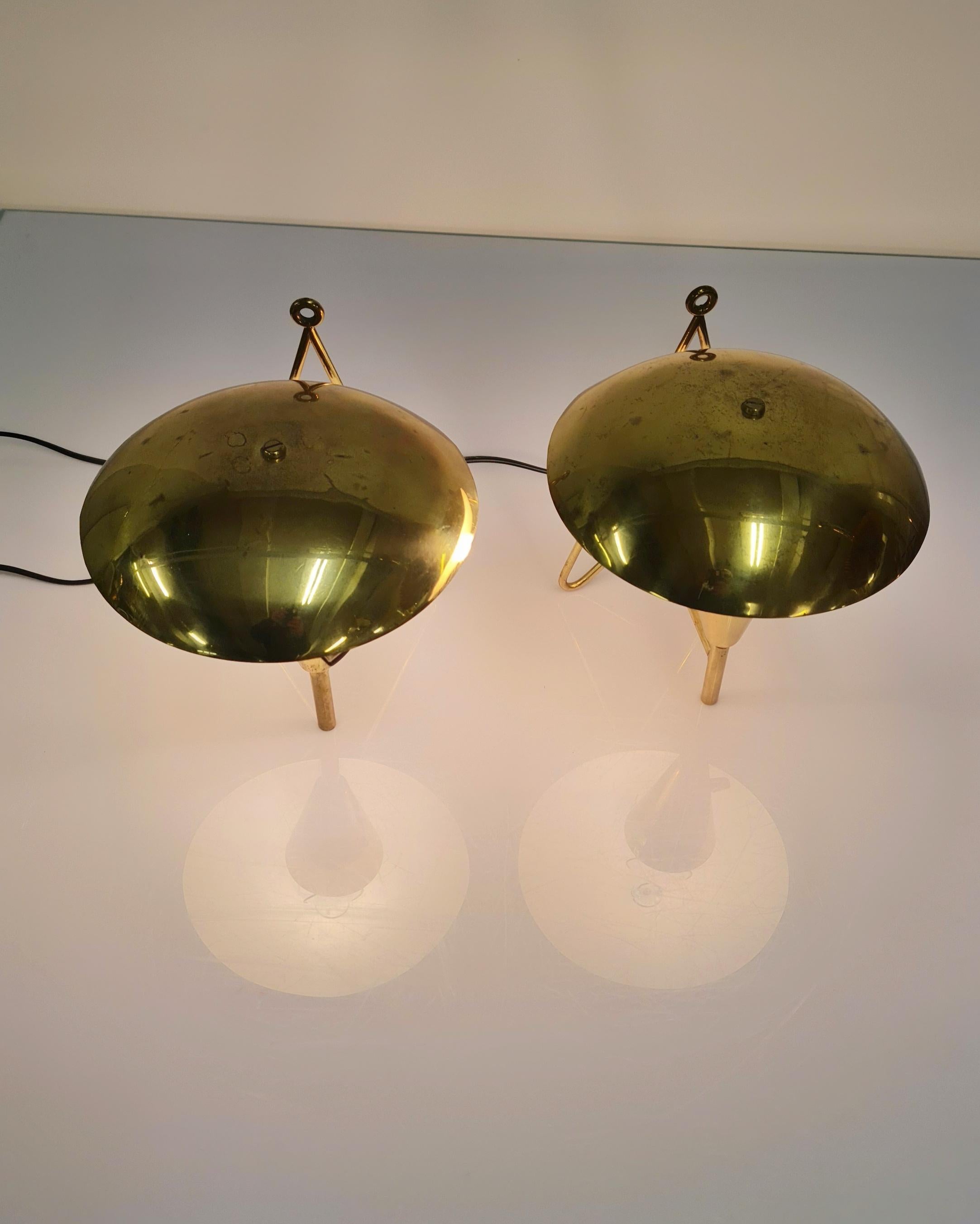 Pair Of Brass Wall / Table Lamps, Itsu 1950s In Good Condition For Sale In Helsinki, FI