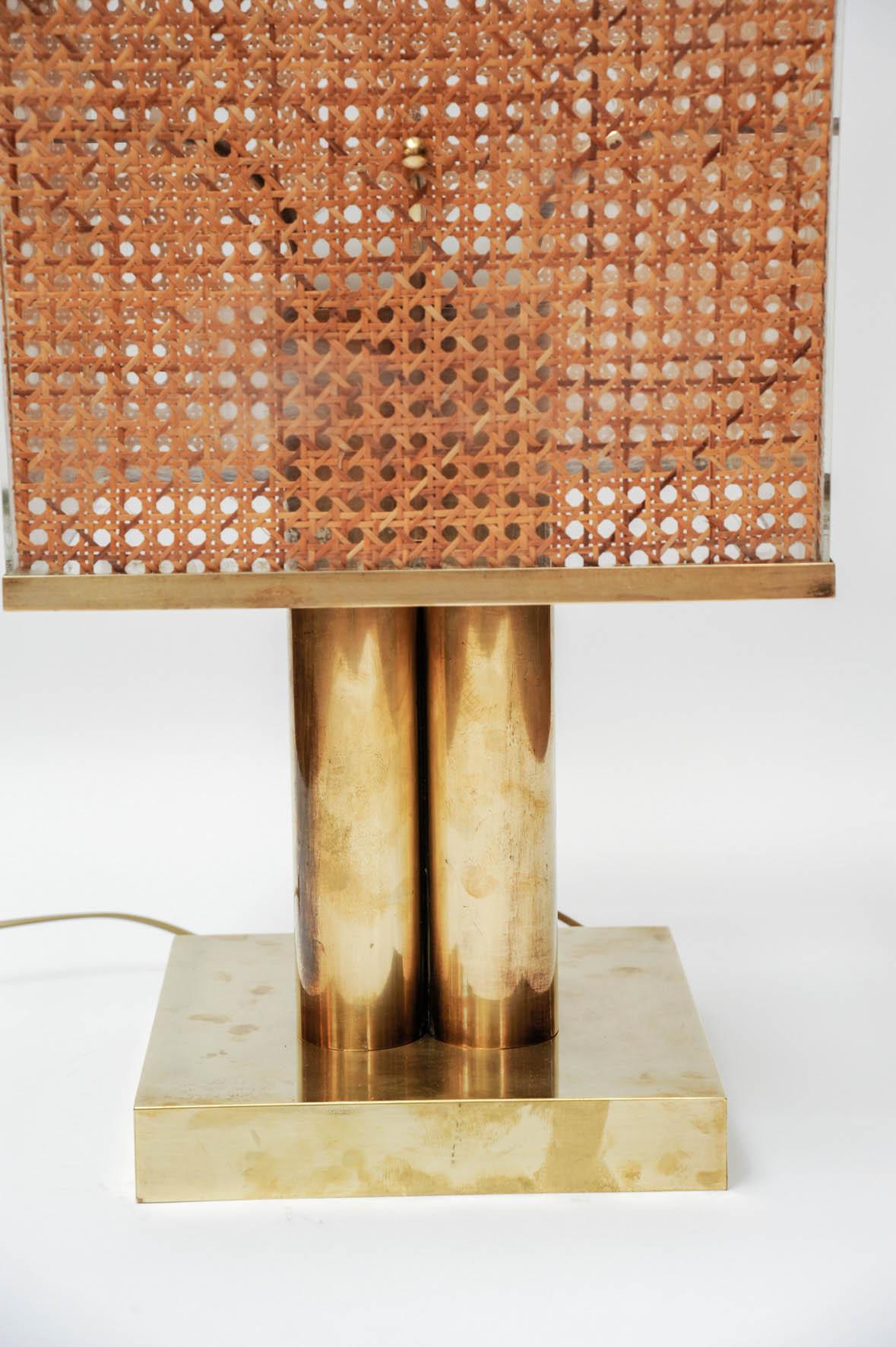 Mid-Century Modern Pair of Brass Wicker and Plexi Table Lamps
