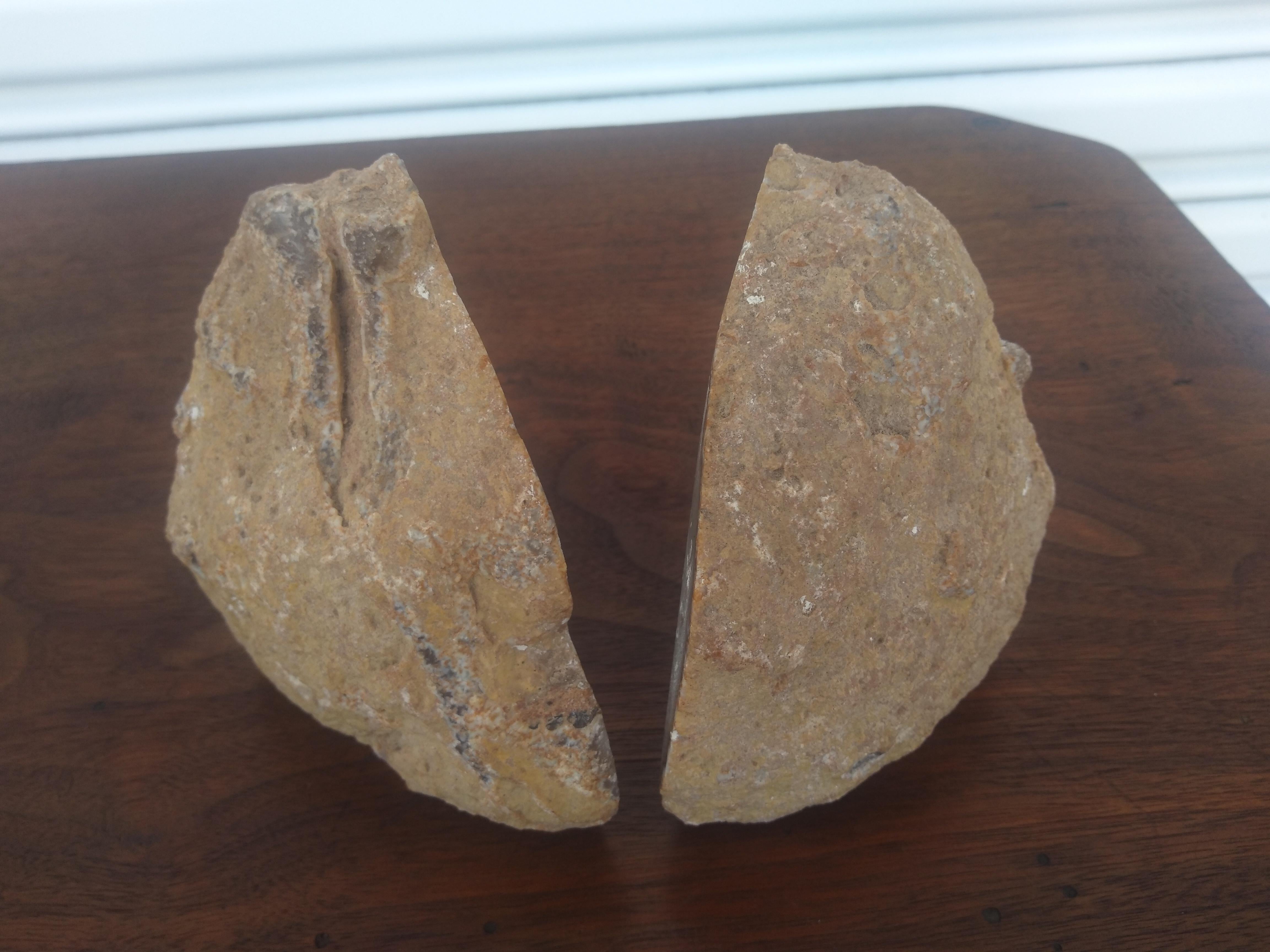 20th Century Pair of Brazilian Agate Geode Crystalline Bookends For Sale