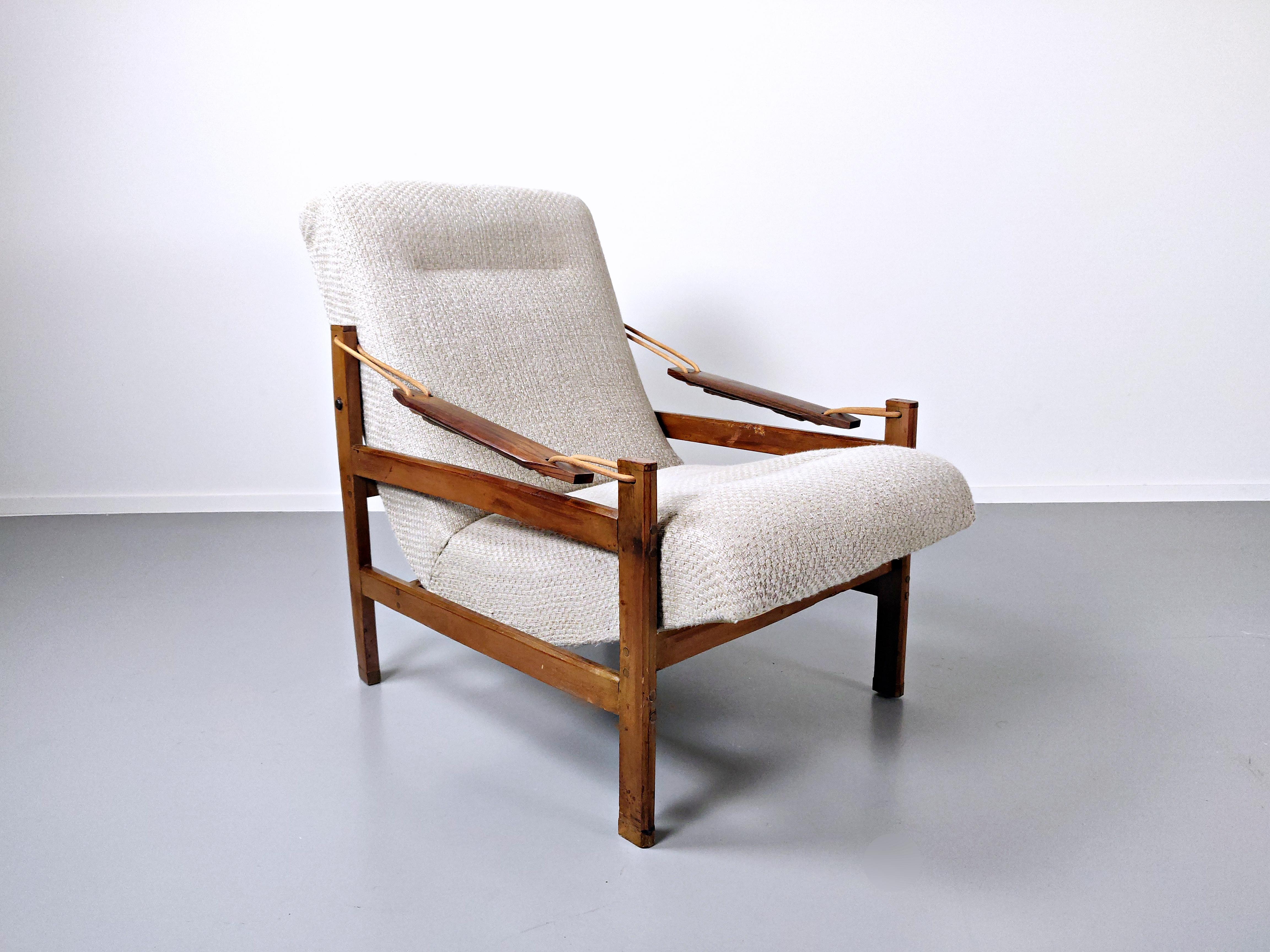 Pair of  Mid-Century Brazilian Armchairs in Style of Sergio Rodrigues, 1960s 1