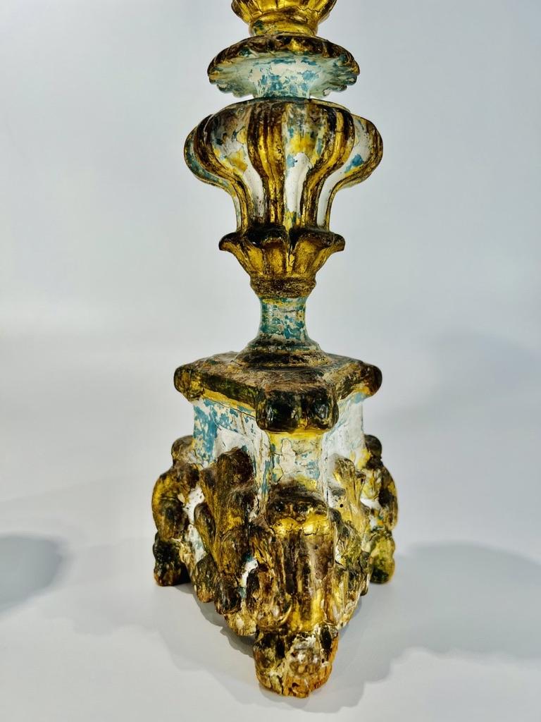 Other Pair of brazilian baroque candlesticks in wood polychrome circa 1800 For Sale