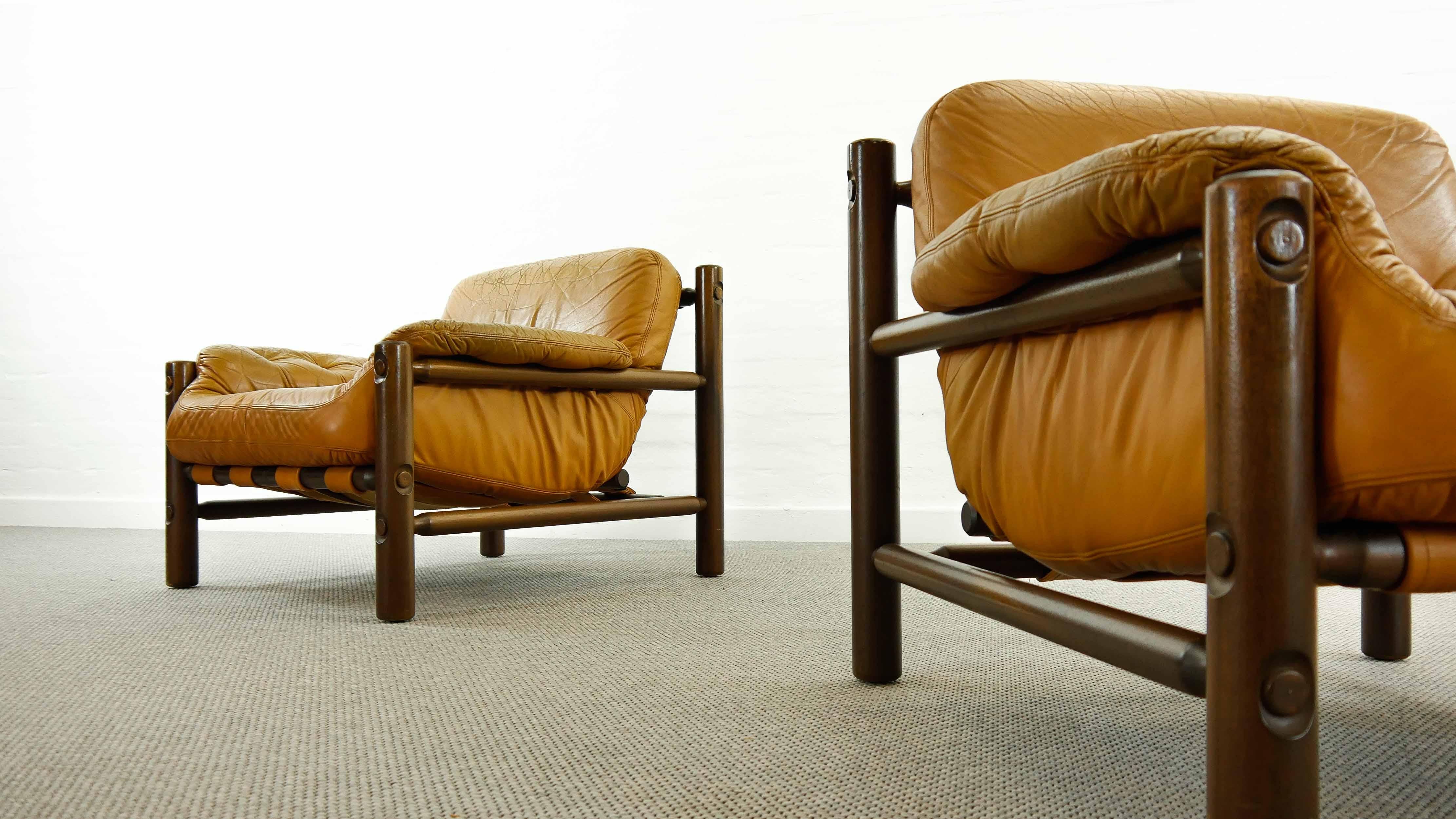 Pair of Brazilian Lounge Chairs in Cognac Leather, 1970s 4