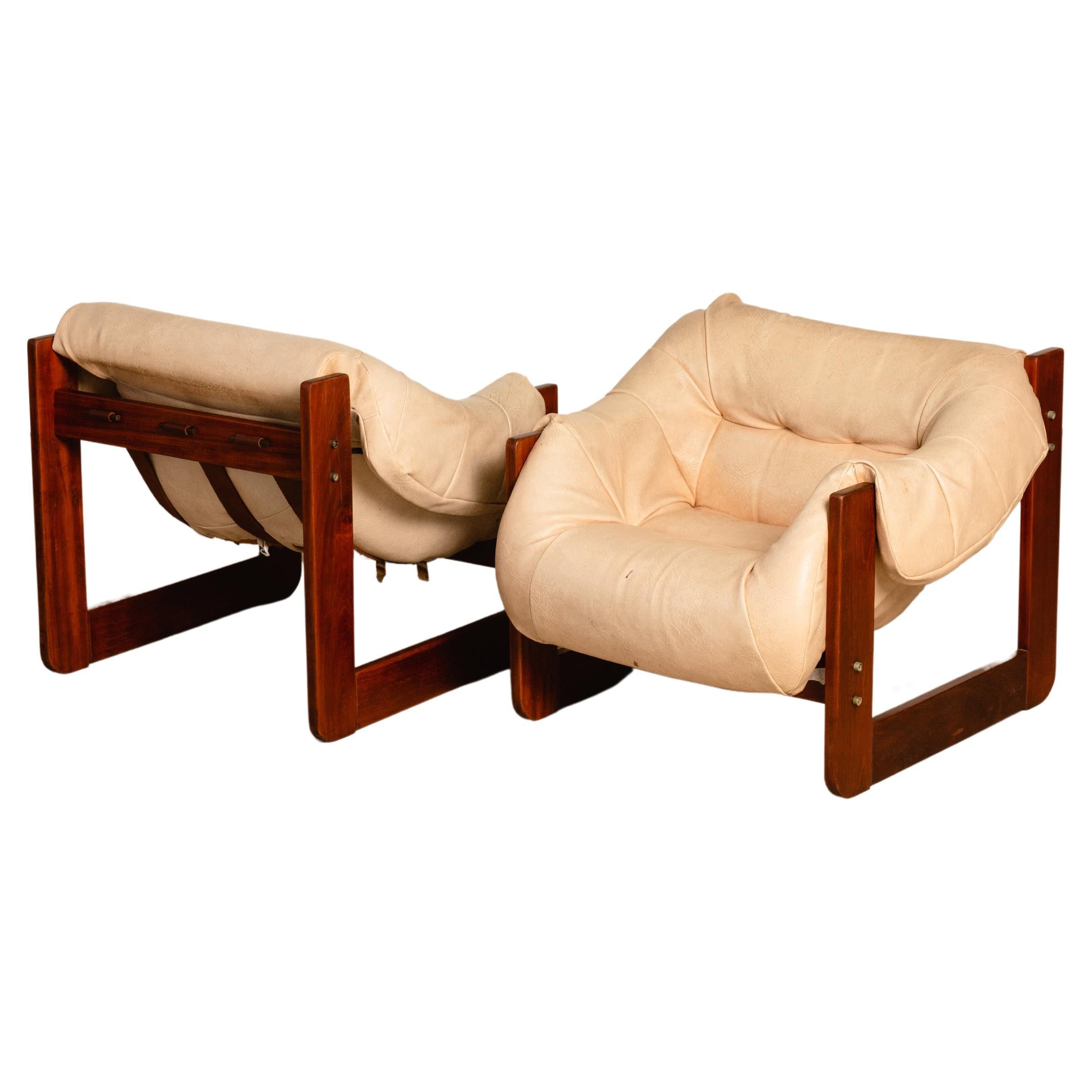 Pair of Brazilian Midcentury Lounge Chairs MP-97 by Percival Lafer, 1970s