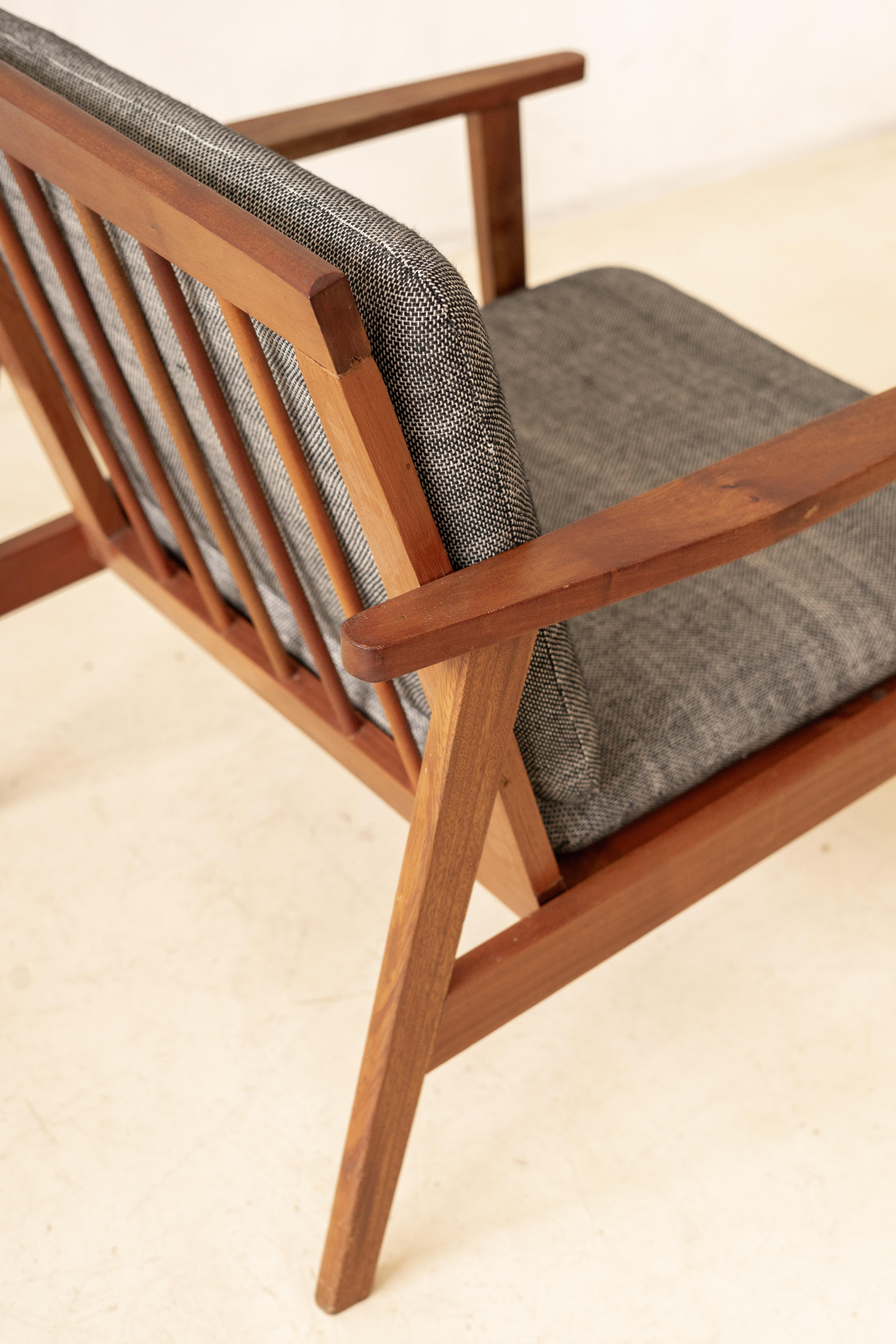 Pair of Brazilian Midcentury Modern Armchairs, Unknown Designer, 1960s For Sale 5
