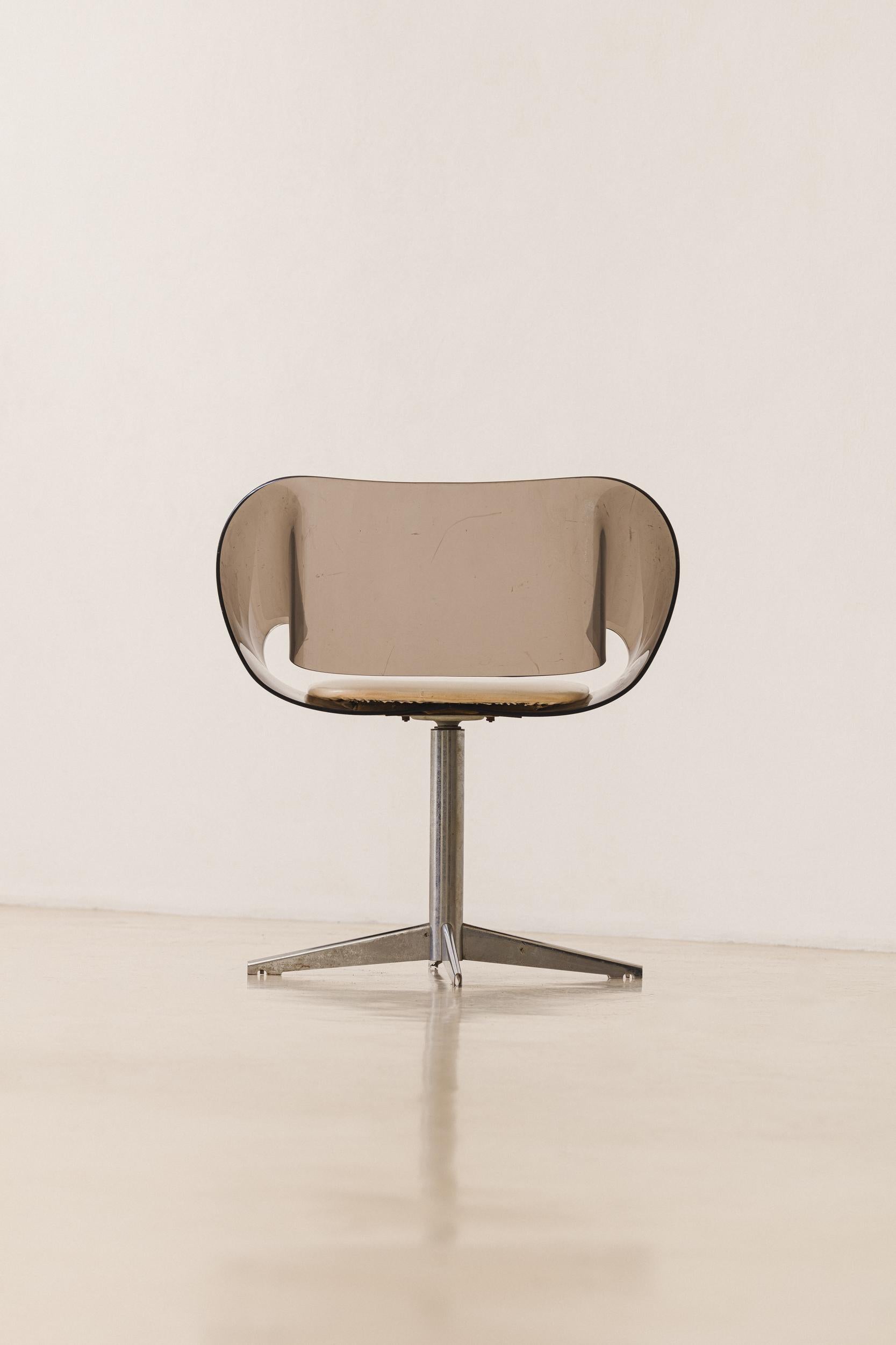 Pair of Brazilian Midcentury Modern Armchairs, Unknown Designer, 1960s For Sale 1