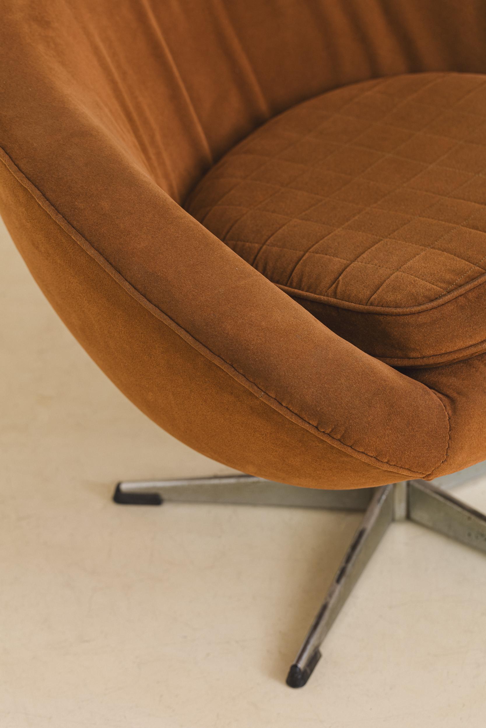 Pair of Brazilian Midcentury Modern Armchairs, Unknown Designer, 1960s For Sale 2