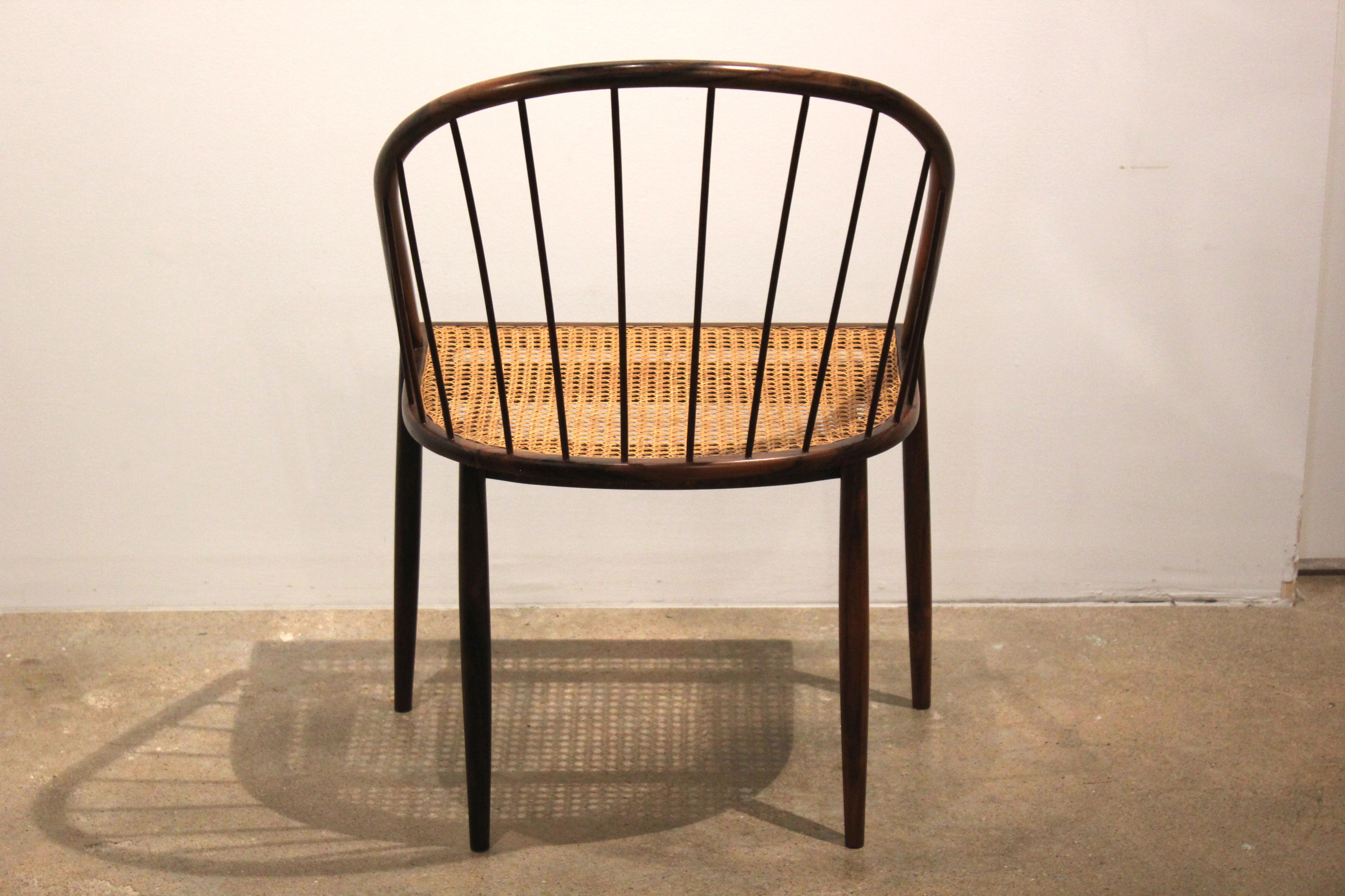 Pair of Brazilian Modern Cane Curva Chairs by Joaquim Tenreiro 4