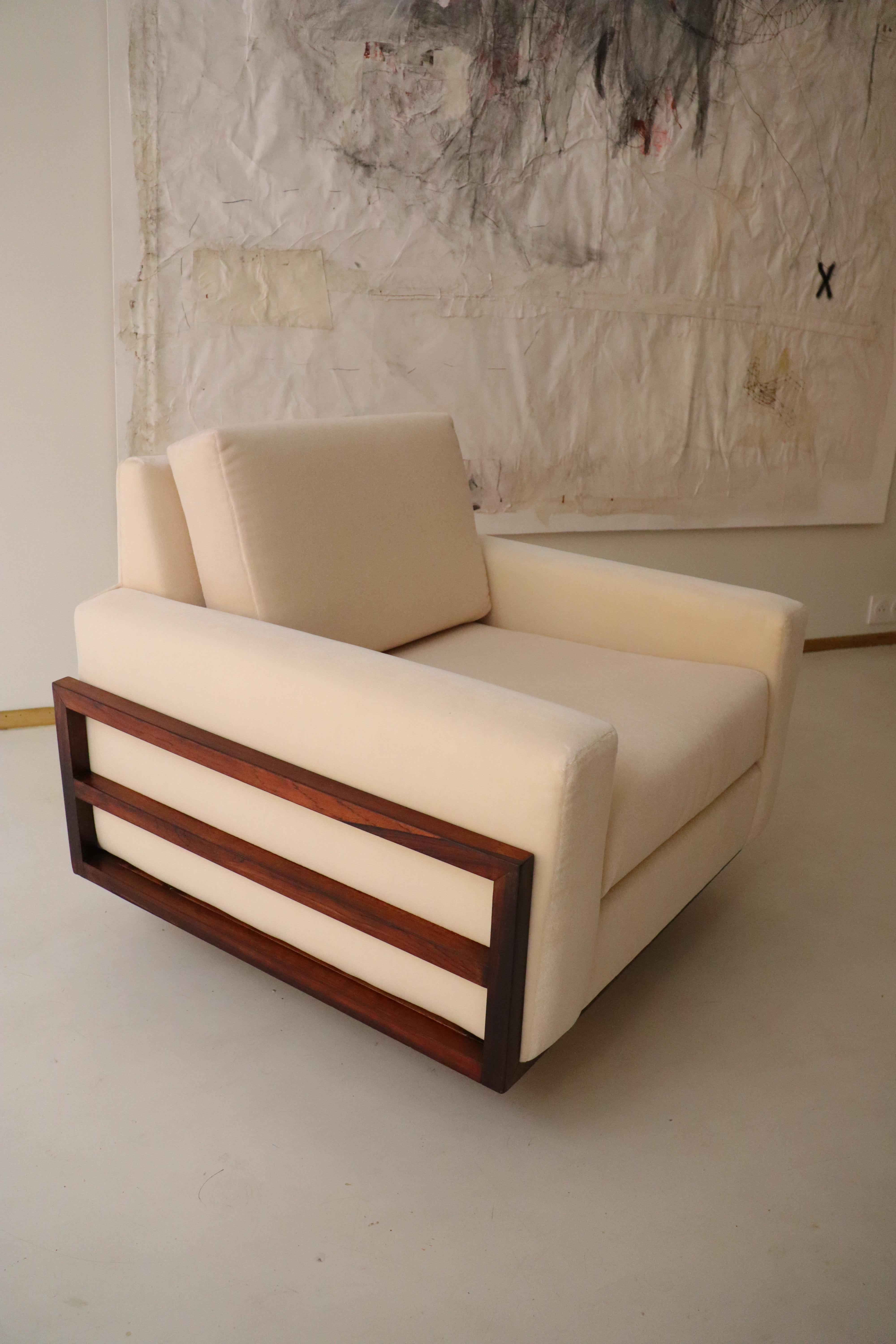 Coppia di poltrone brasiliane moderniste, 1950 in vendita 7