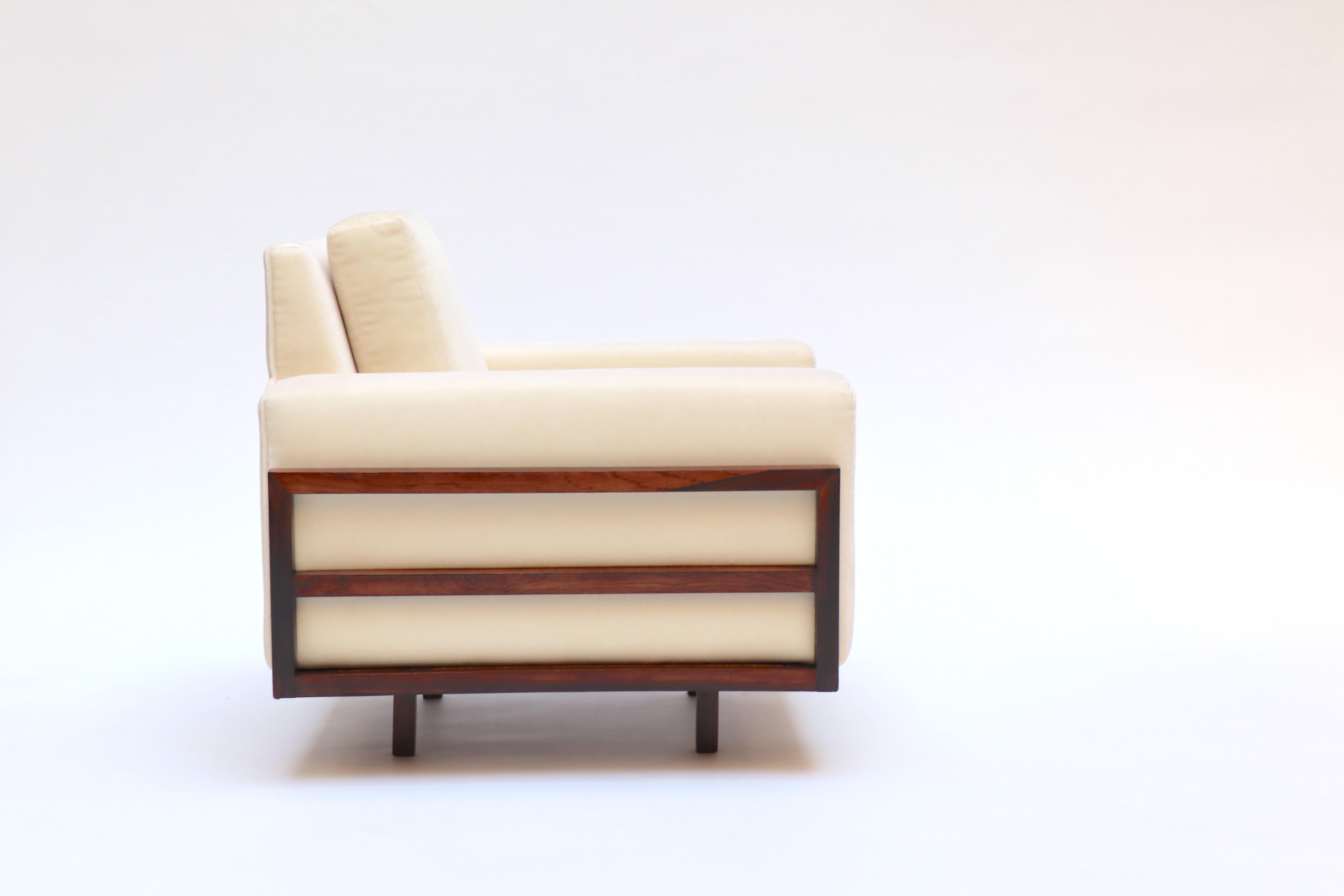 Coppia di poltrone brasiliane moderniste, 1950 in vendita 1