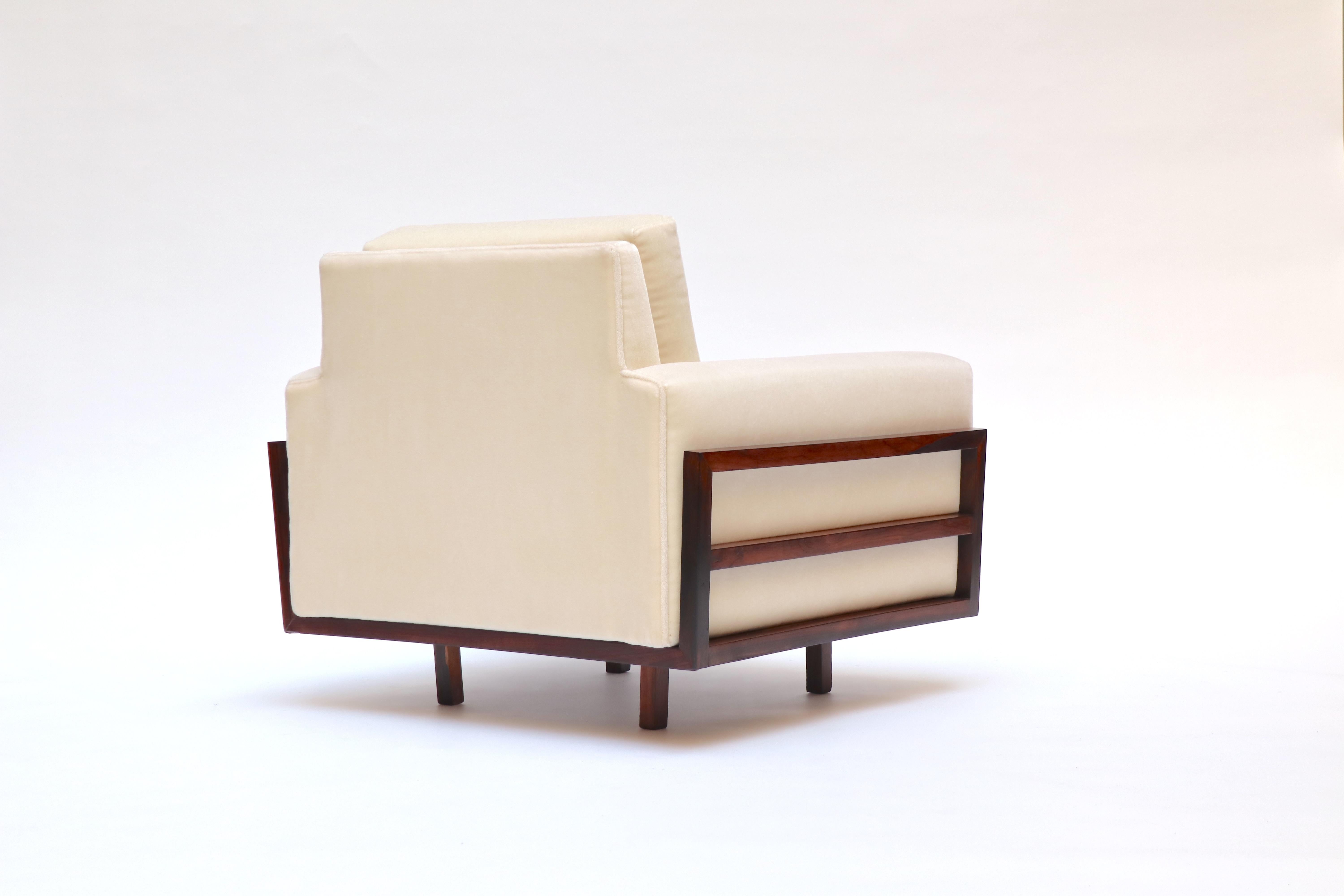 Coppia di poltrone brasiliane moderniste, 1950 in vendita 2