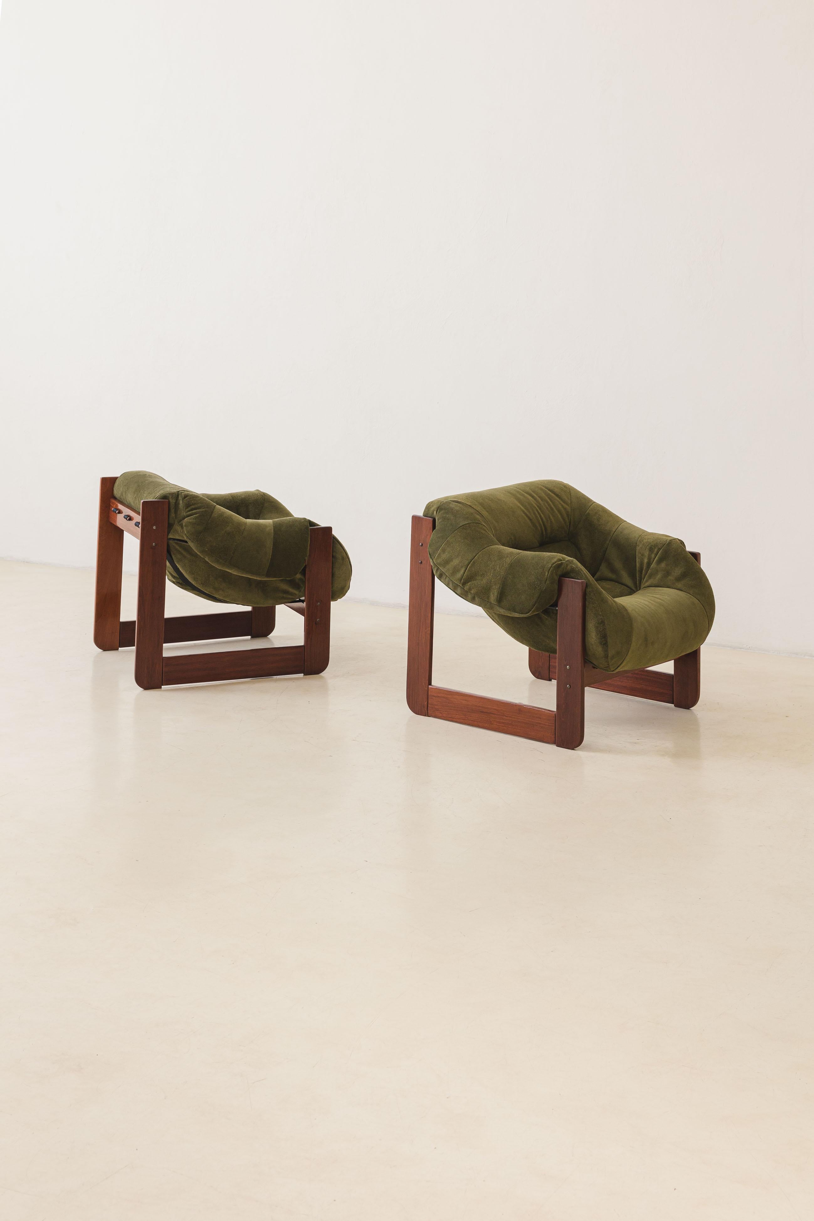 Mid-Century Modern Pair of Brazilian Mp-97 Midcentury Lounge Chairs by Percival Lafer, 1970s