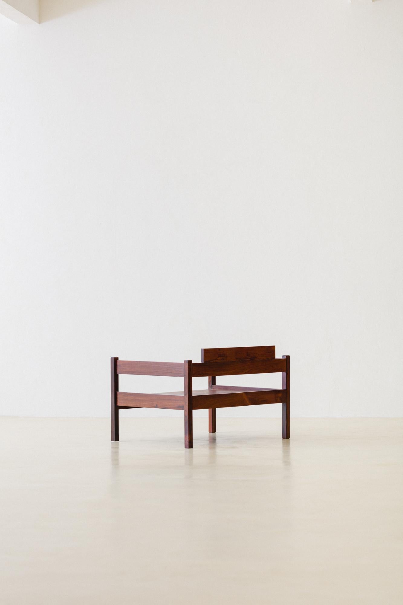 Pair of Brazilian Rosewood Armchairs with Ottomans by Celina Decorações, 1960s For Sale 2