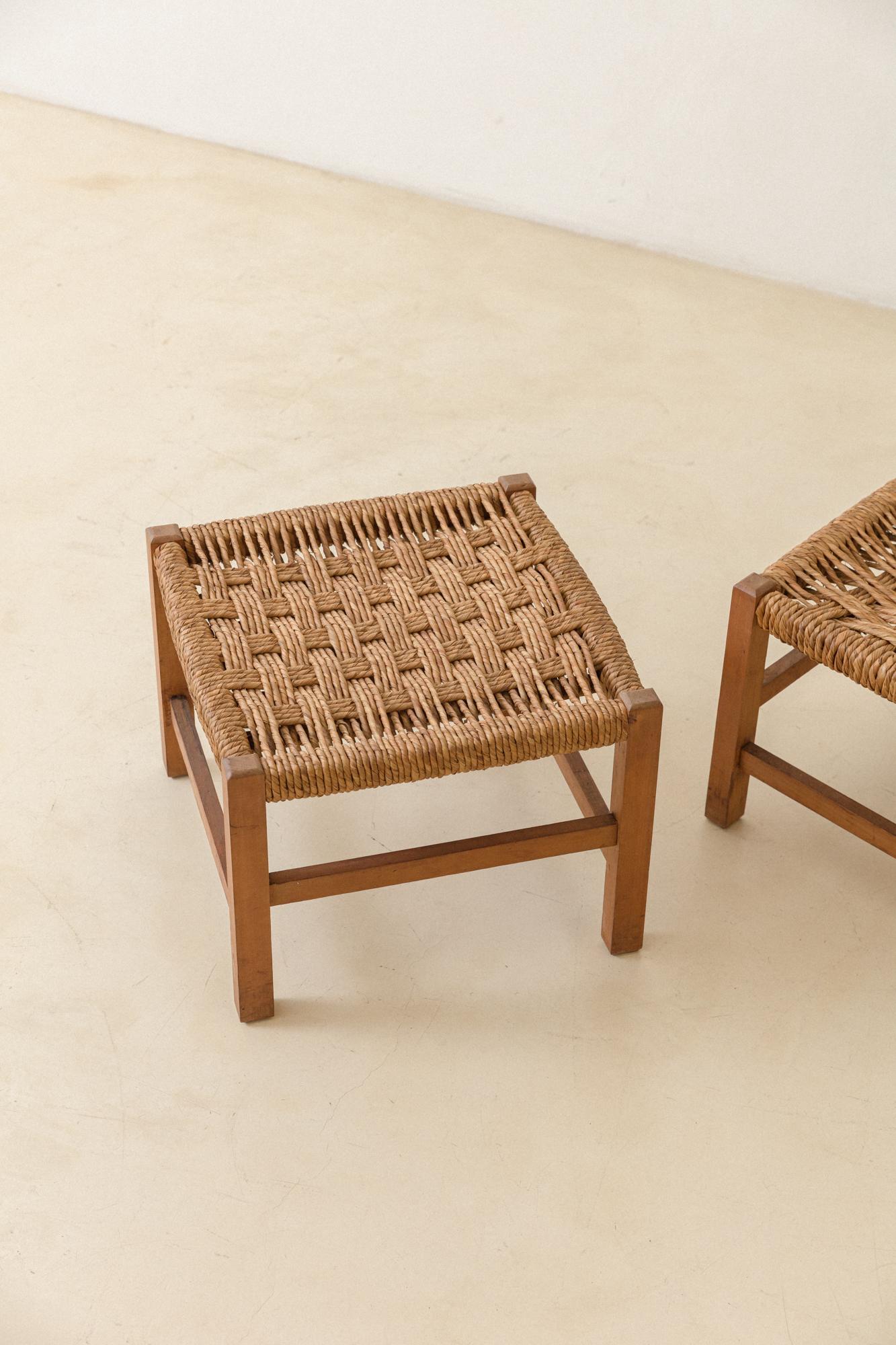 Hand-Woven Pair of Brazilian Stools, Rosewood and Taboa Straw, Unknown Designer, 1960s For Sale