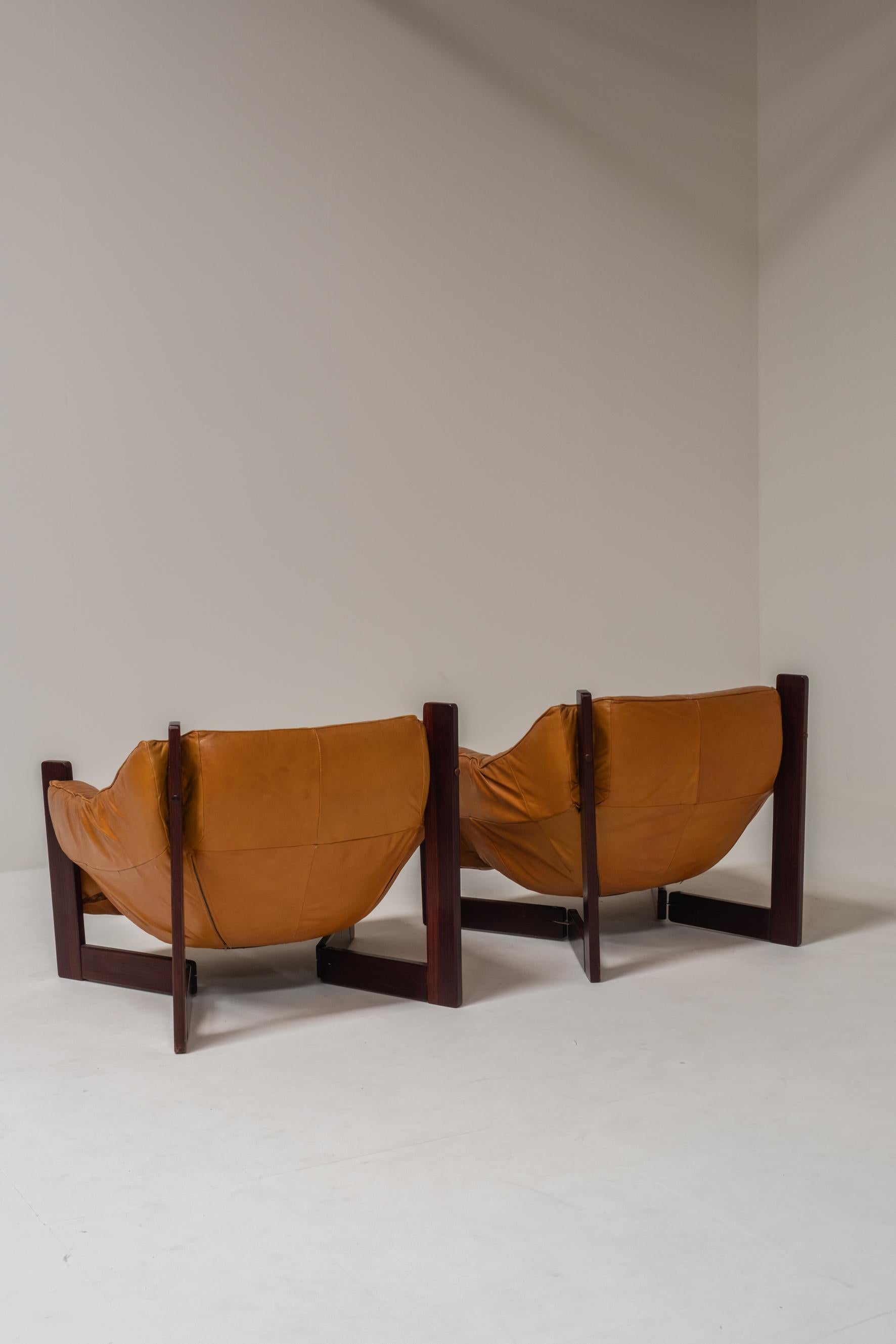 Brasiliano Coppia di sedie da salotto brasiliane vintage di Percival Lafer MP, Brasile, anni '70 in vendita