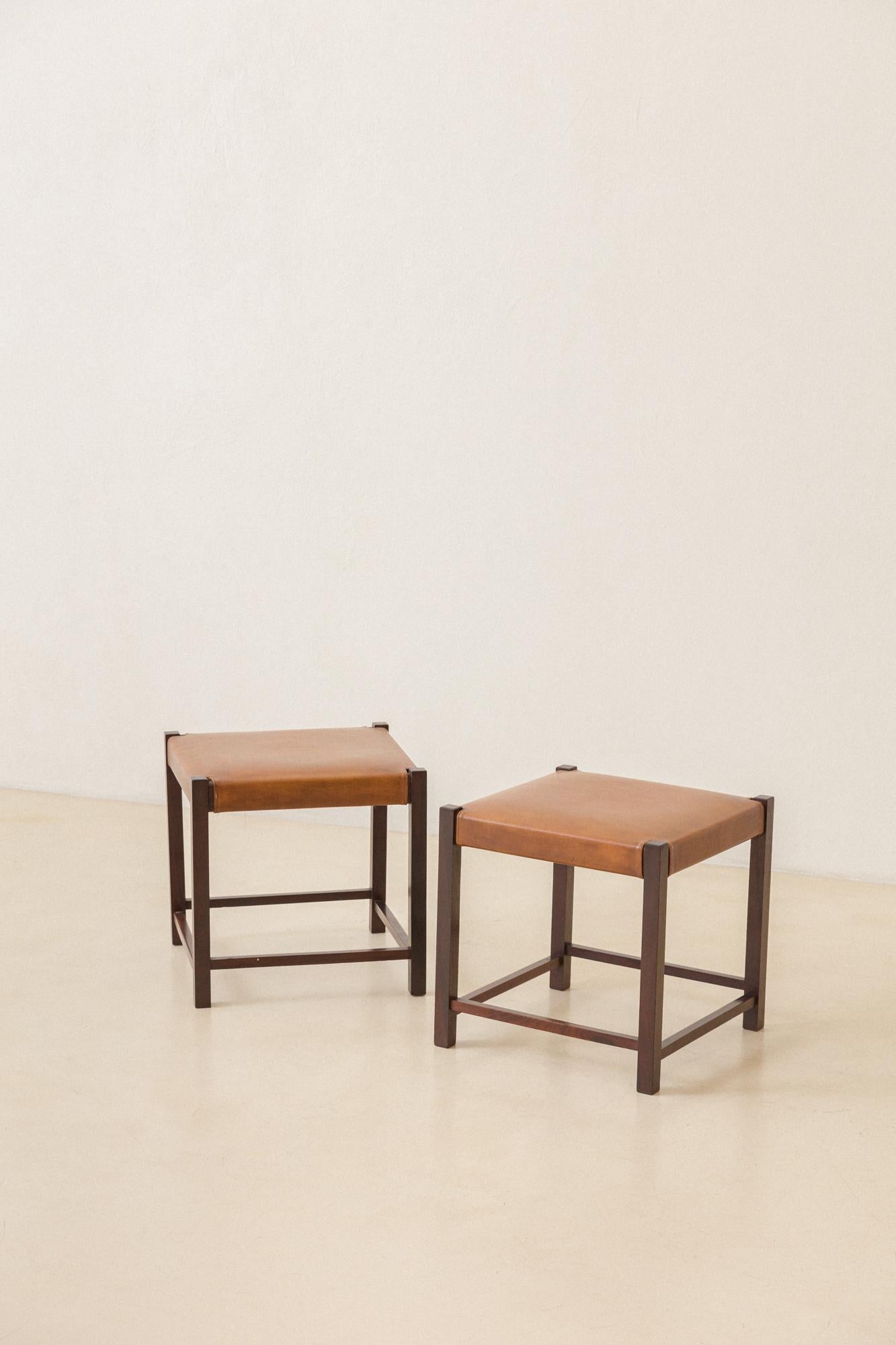 Mid-20th Century Pair of Brazilian Vintage Rosewood and Leather Stools, Unknown Designer, 1960s For Sale