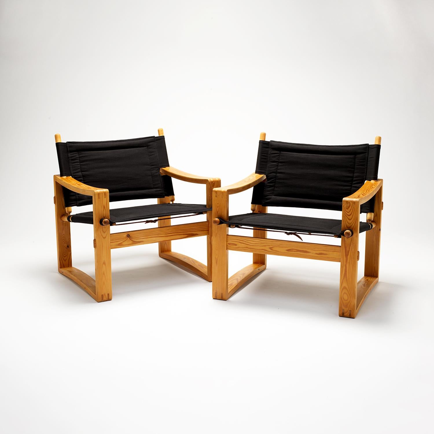 Canvas Pair of Børge Jensen Safari Chairs, Bernstorffsminde Møbelfabrik, Denmark, 1960s