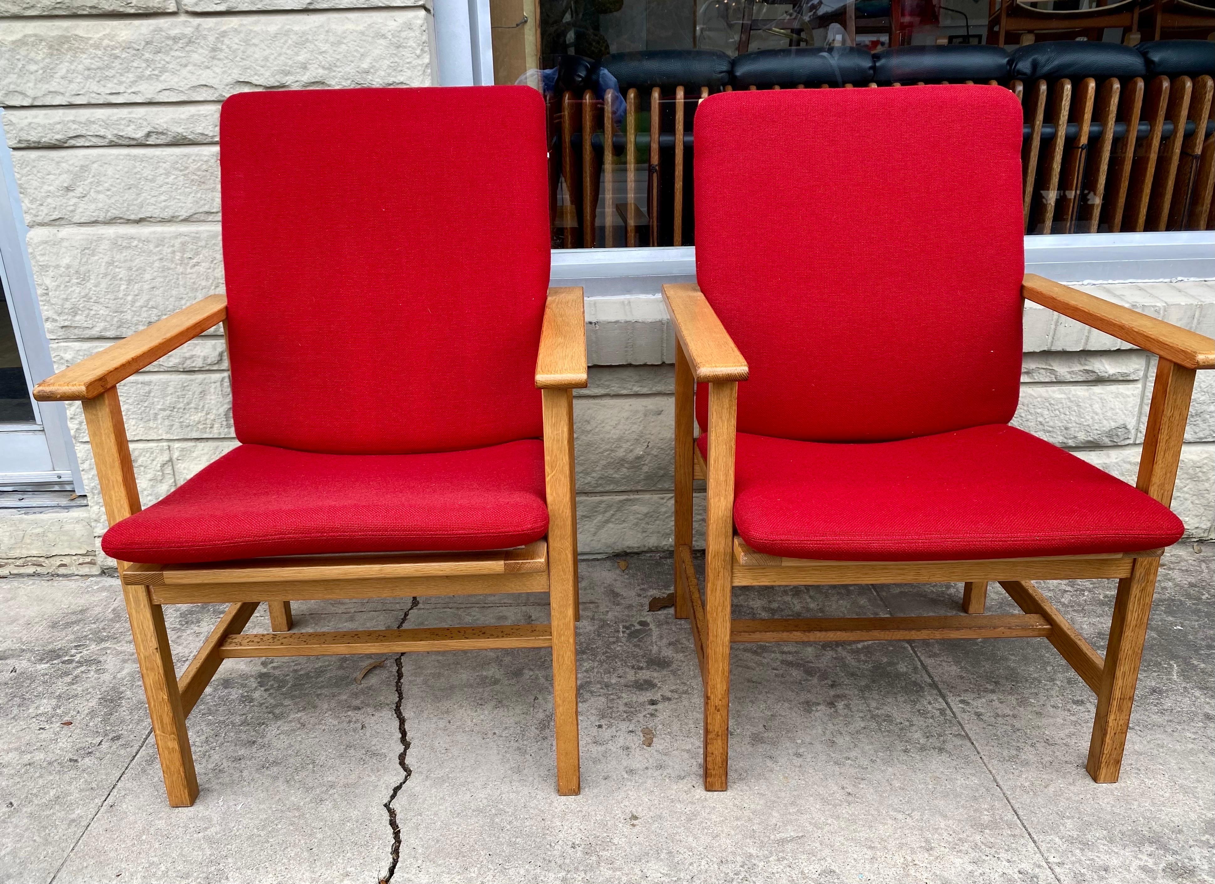 Pair of Danish modern oak armchairs model 2257 by Borge Mogensen for Fredericia, circa 1960s. 24.50