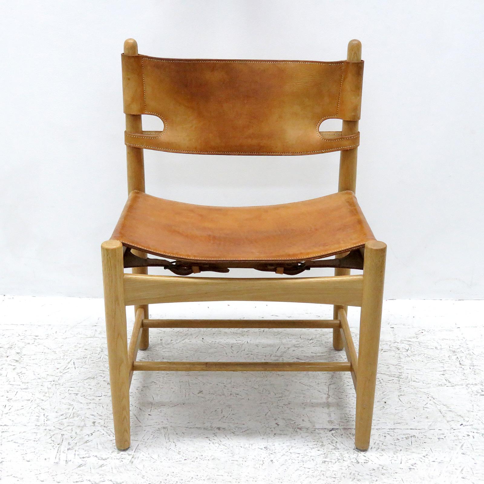 Wonderful pair of Børge Mogensen 'Hunting' chairs, model no. 3237 for Fredericia Furniture, with saddle leather on oak frames, great patina.