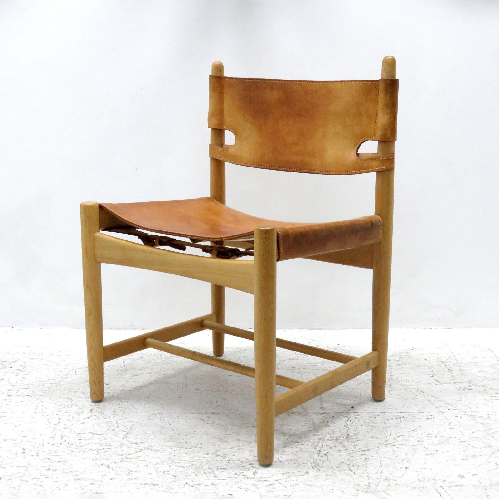 Scandinavian Modern Pair of Børge Mogensen 'Hunting' Chairs, Model 3237