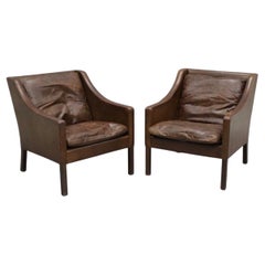 Pair of Børge Mogensen Leather Lounge Chairs, Model 2207