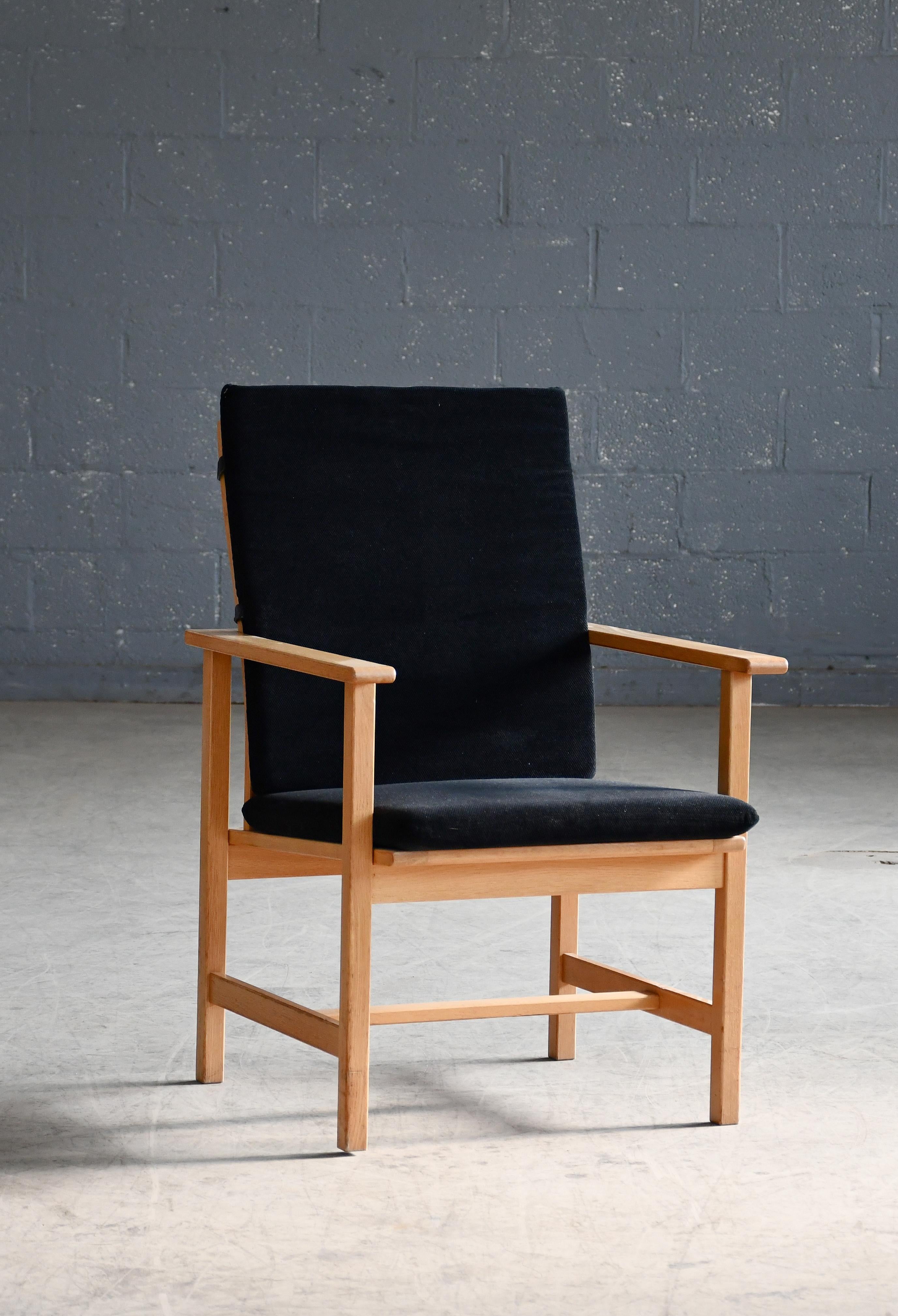Laine Paire de chaises longues en Oak 2257 de Børge Mogensen pour Fredericia Stolefabrik V en vente
