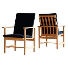 Ein Paar Børge Mogensen Modell 2257 Oak Lounge Chairs für Fredericia Stolefabrik V