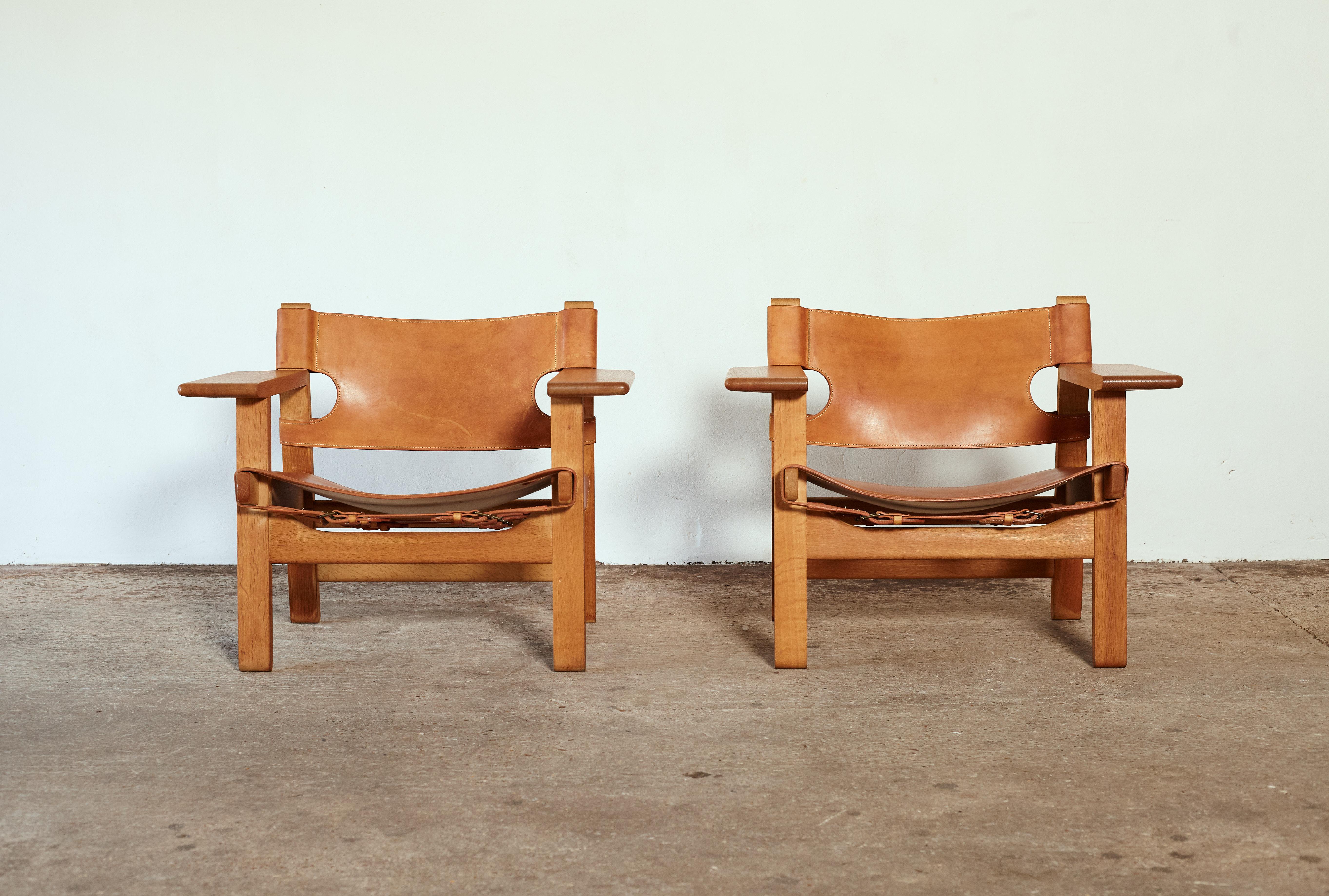 20th Century Pair of Børge Mogensen Spanish Chairs, Denmark, 1960s