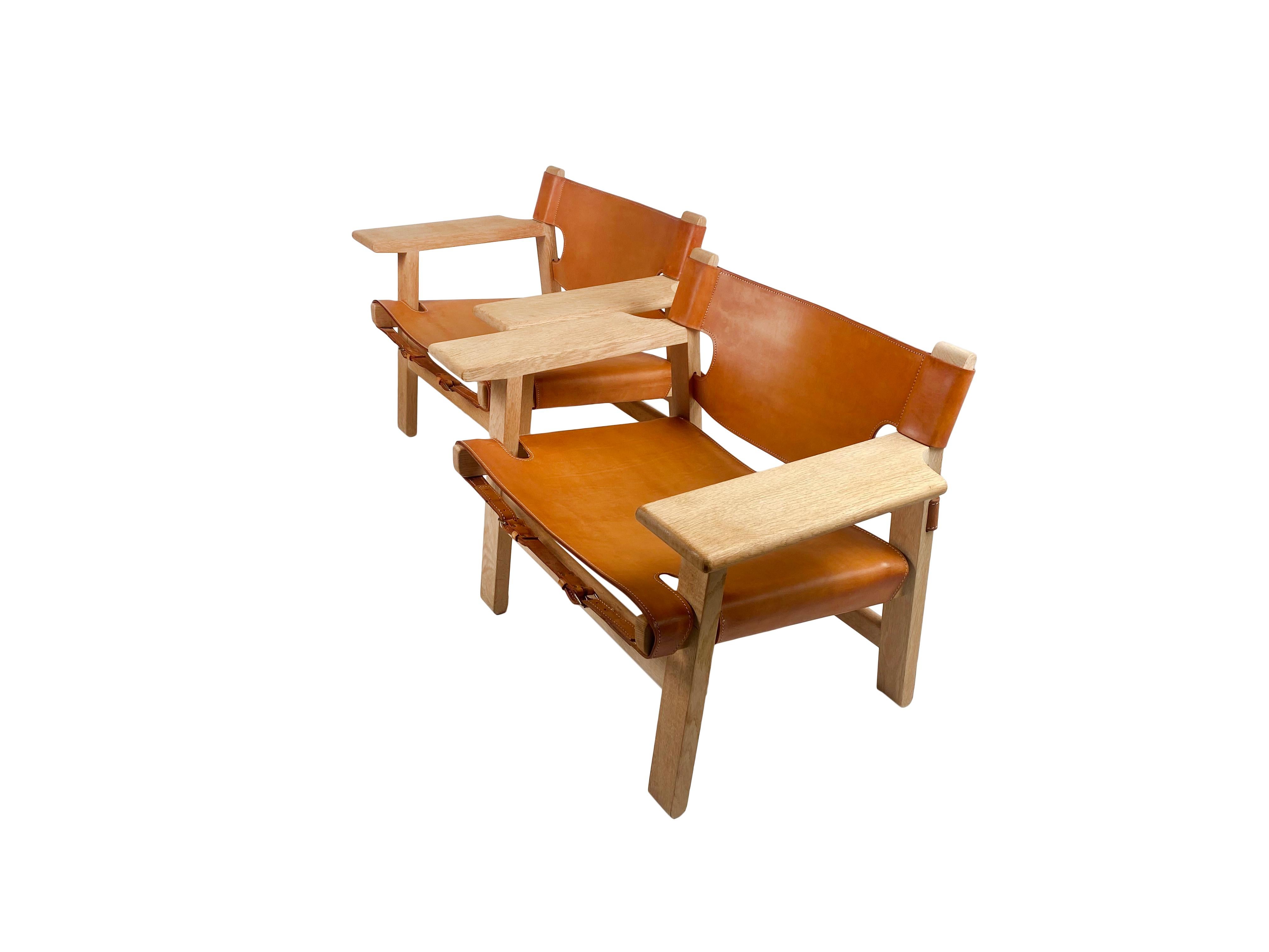 Pair of Børge Mogensen Spanish Chairs for Fredericia Stolefabrik Denmark 1960s For Sale 5