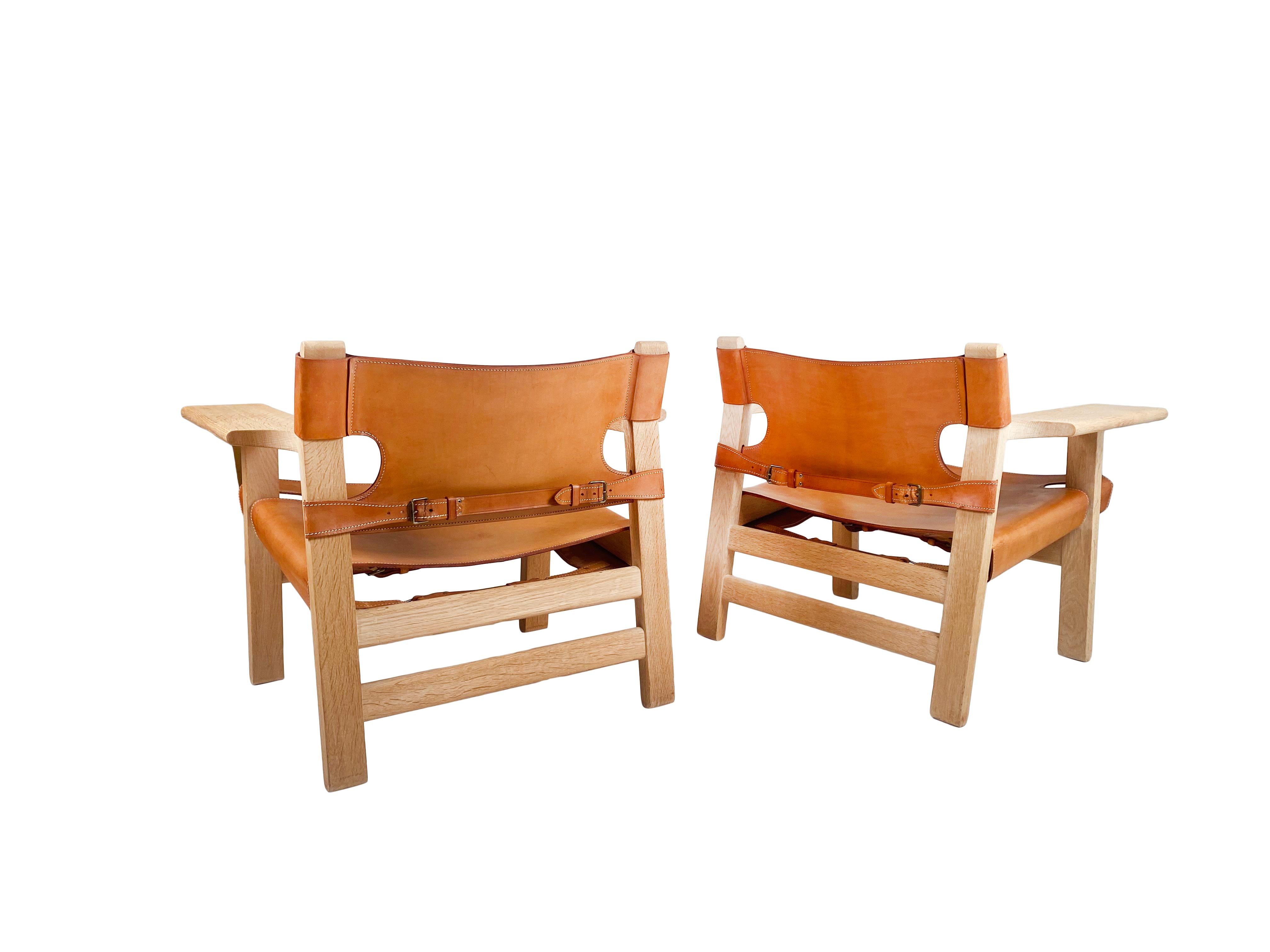 Danish Pair of Børge Mogensen Spanish Chairs for Fredericia Stolefabrik Denmark 1960s For Sale