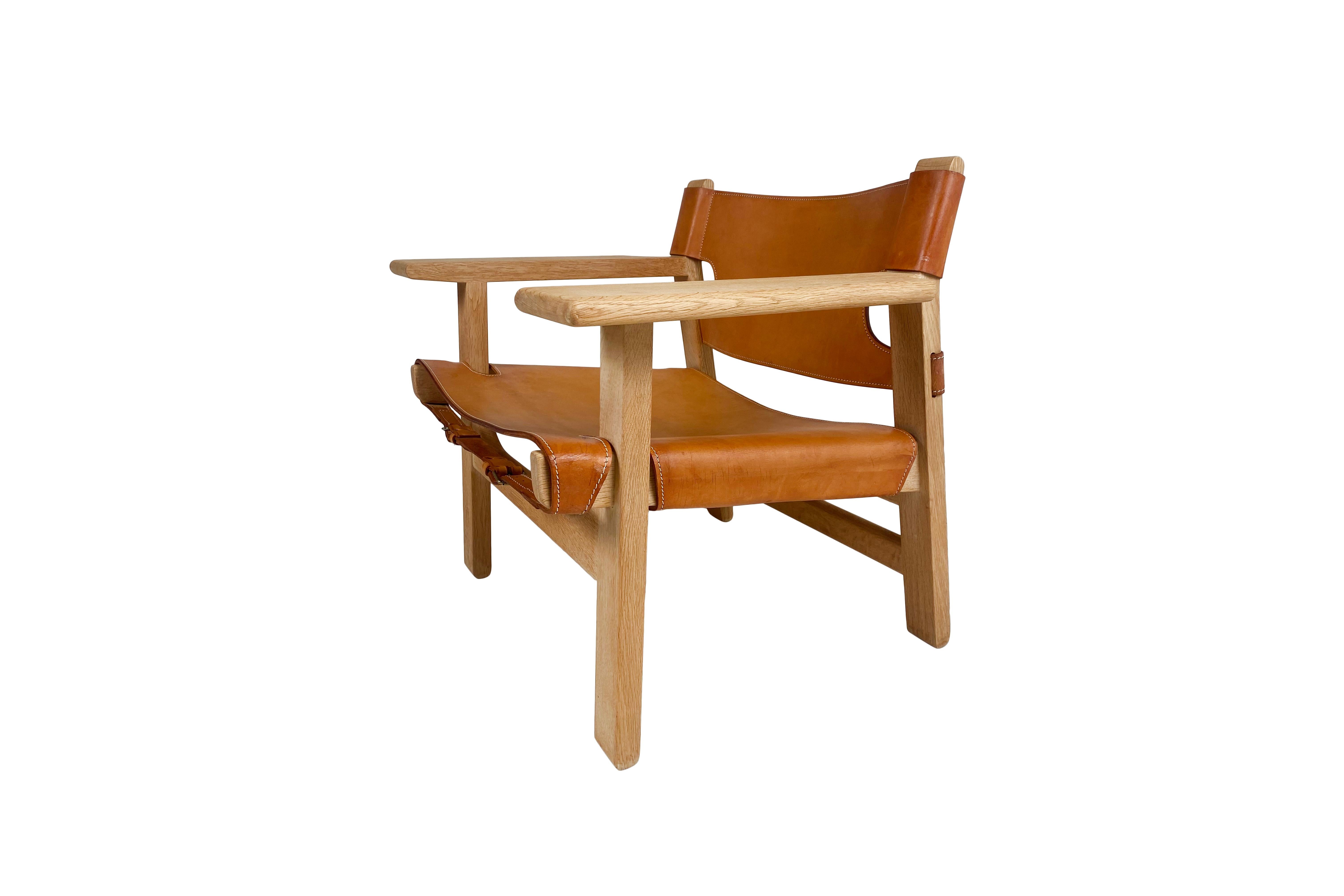 Pair of Børge Mogensen Spanish Chairs for Fredericia Stolefabrik Denmark 1960s For Sale 2