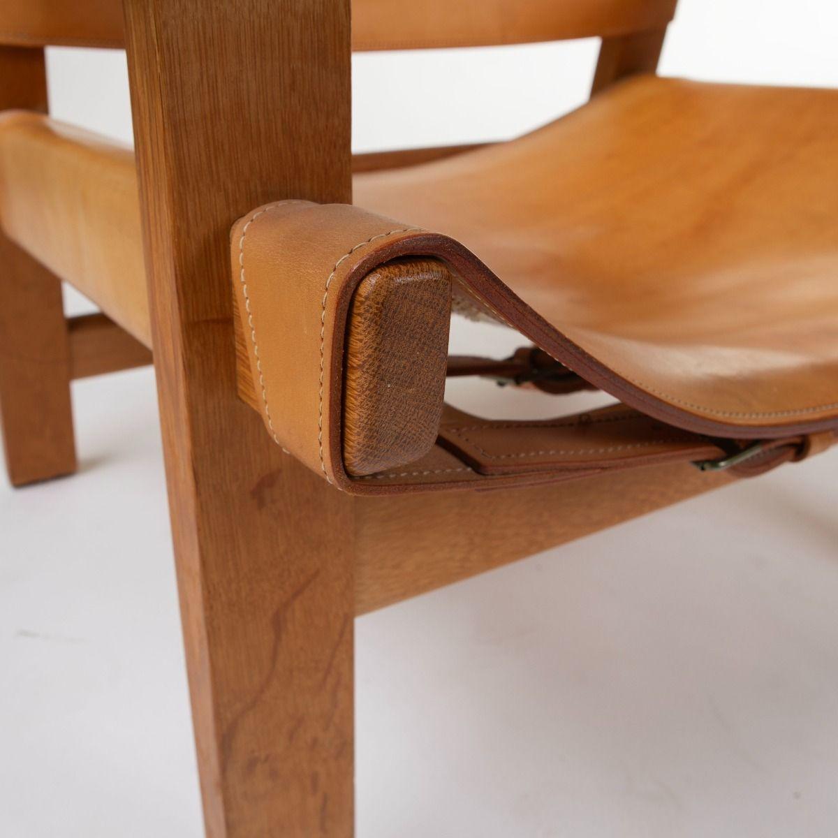 Pair of Børge Mogensen Spanish Chairs Model BM 2226 For Sale 4