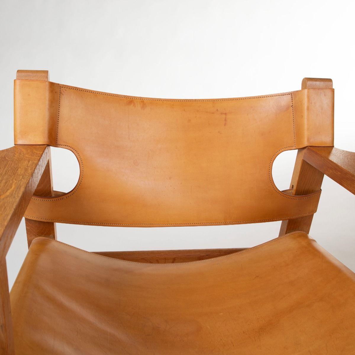 Pair of Børge Mogensen Spanish Chairs Model BM 2226 For Sale 7
