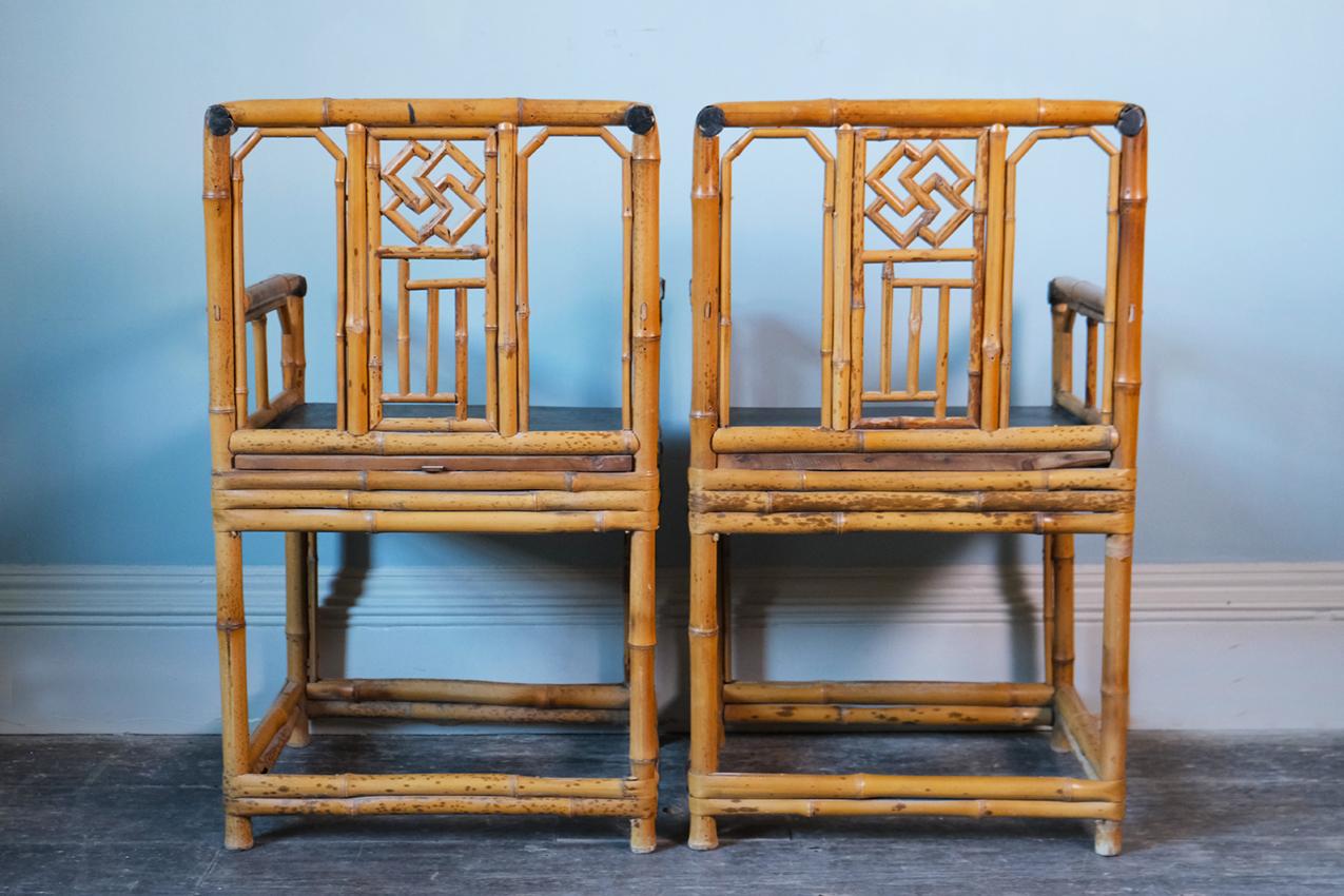 Pair of Brighton Pavilion Chinoiserie Bamboo Armchairs In Good Condition For Sale In London, GB