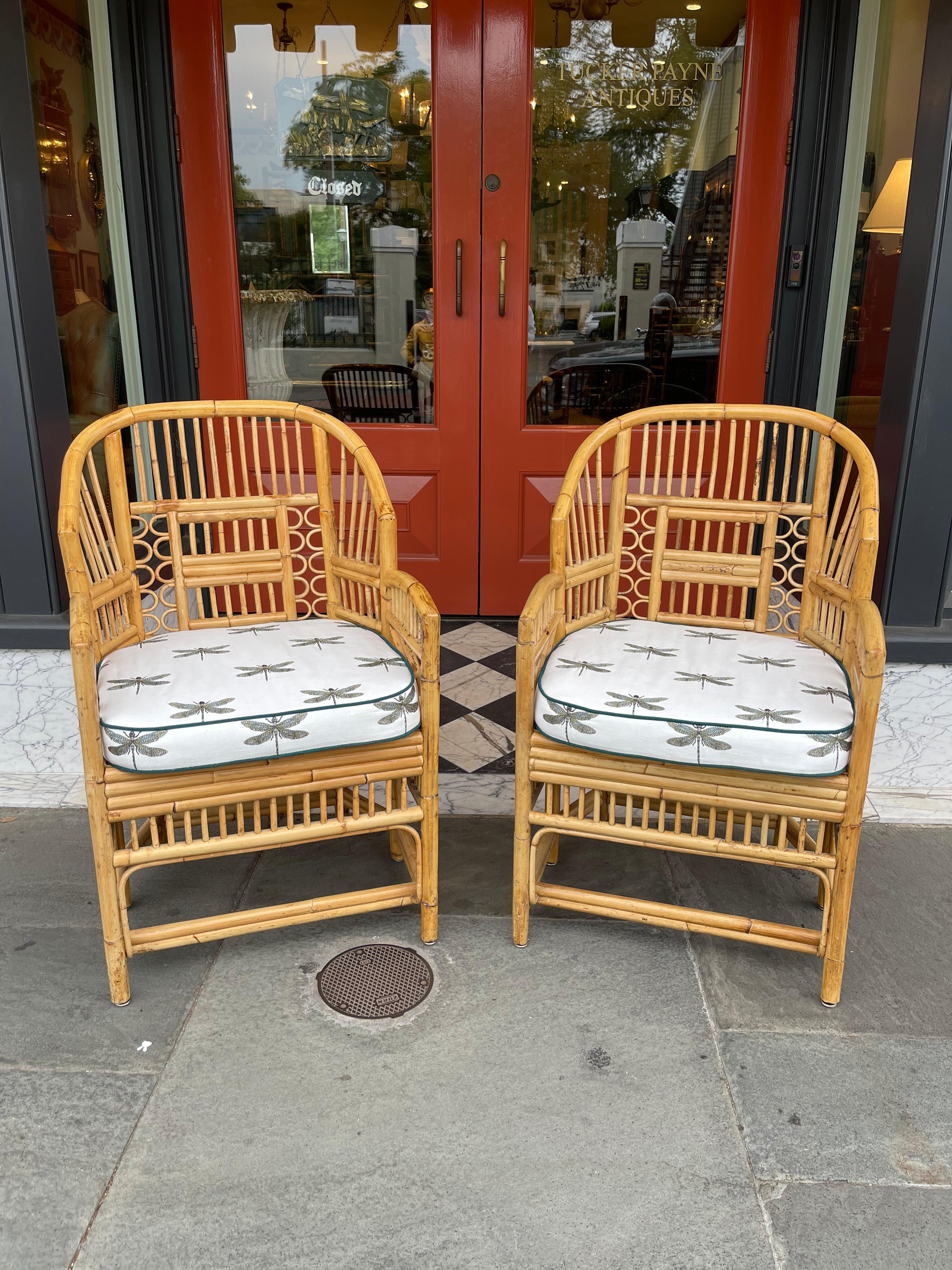 Paire de chaises de style pavillon de Brighton en bambou et rotin du XXe siècle en vente 1