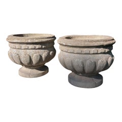 Coppia di fioriere in pietra inglese / Jardinieres