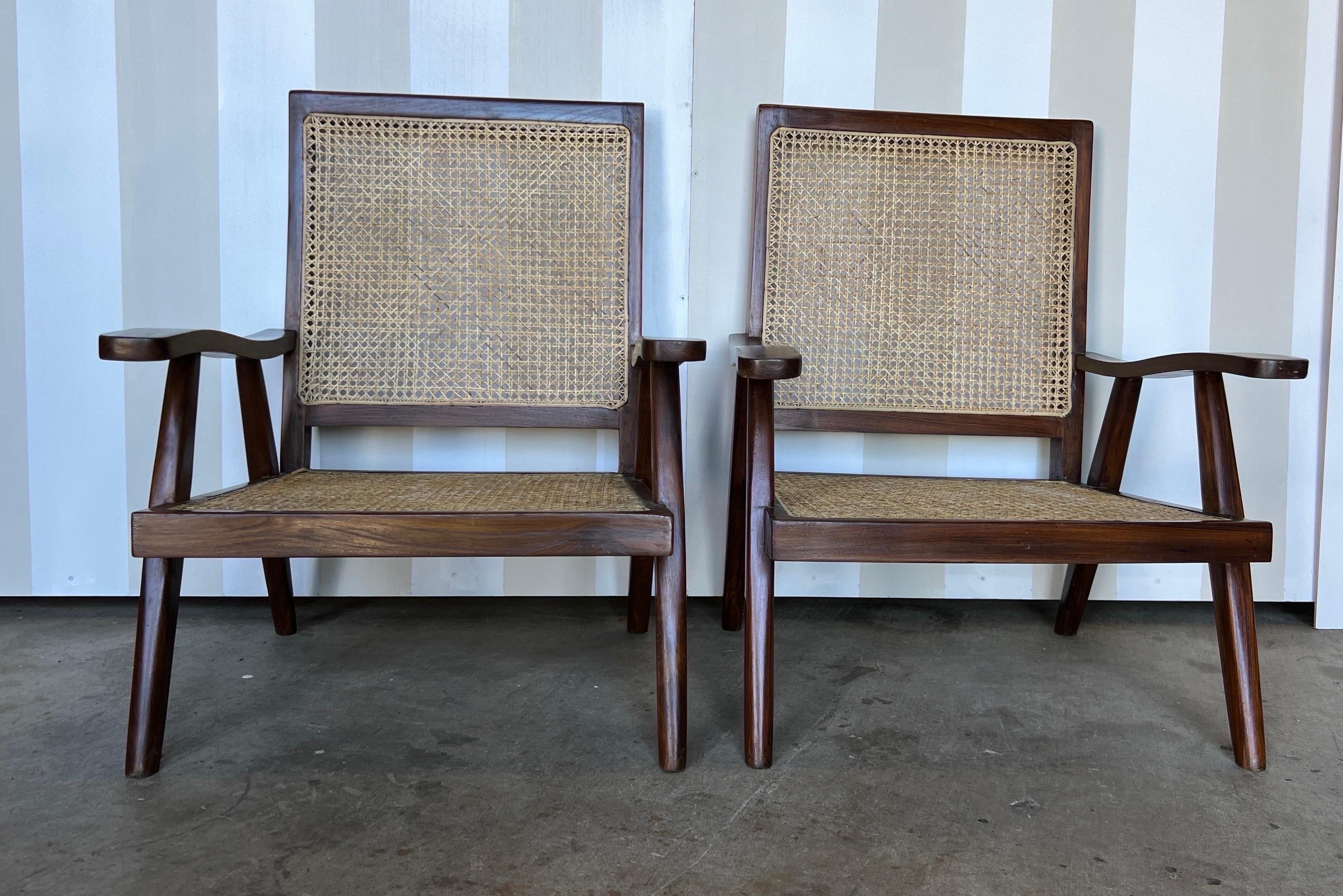 fauteuil colonial ancien