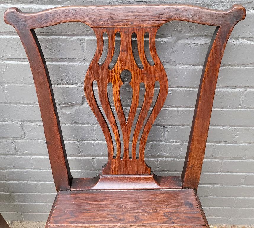 Pair of British Country Squire's George II Side Chairs For Sale 5