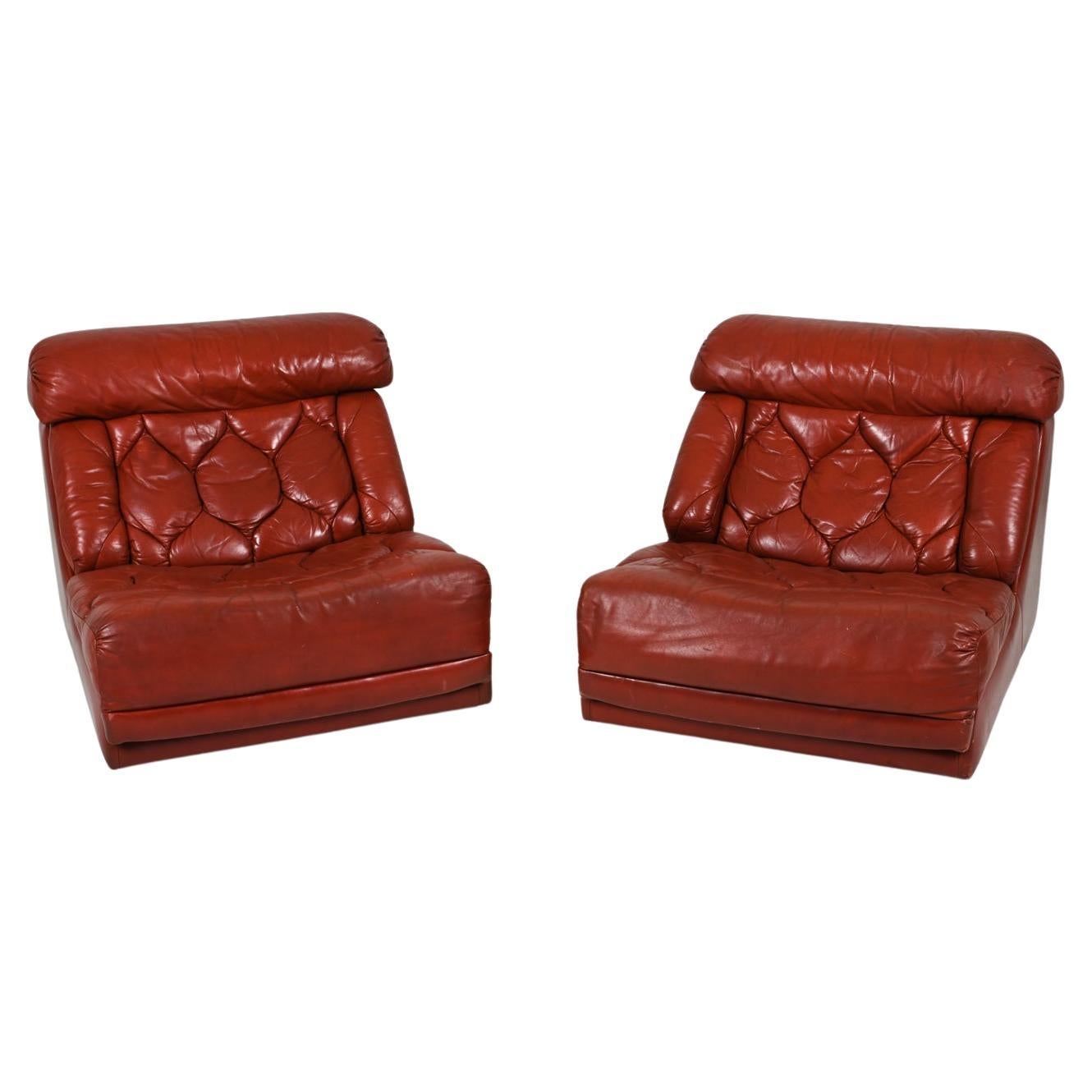 Pair of British Space Age Modular Leather Lounge Chairs by Tetrad For Sale