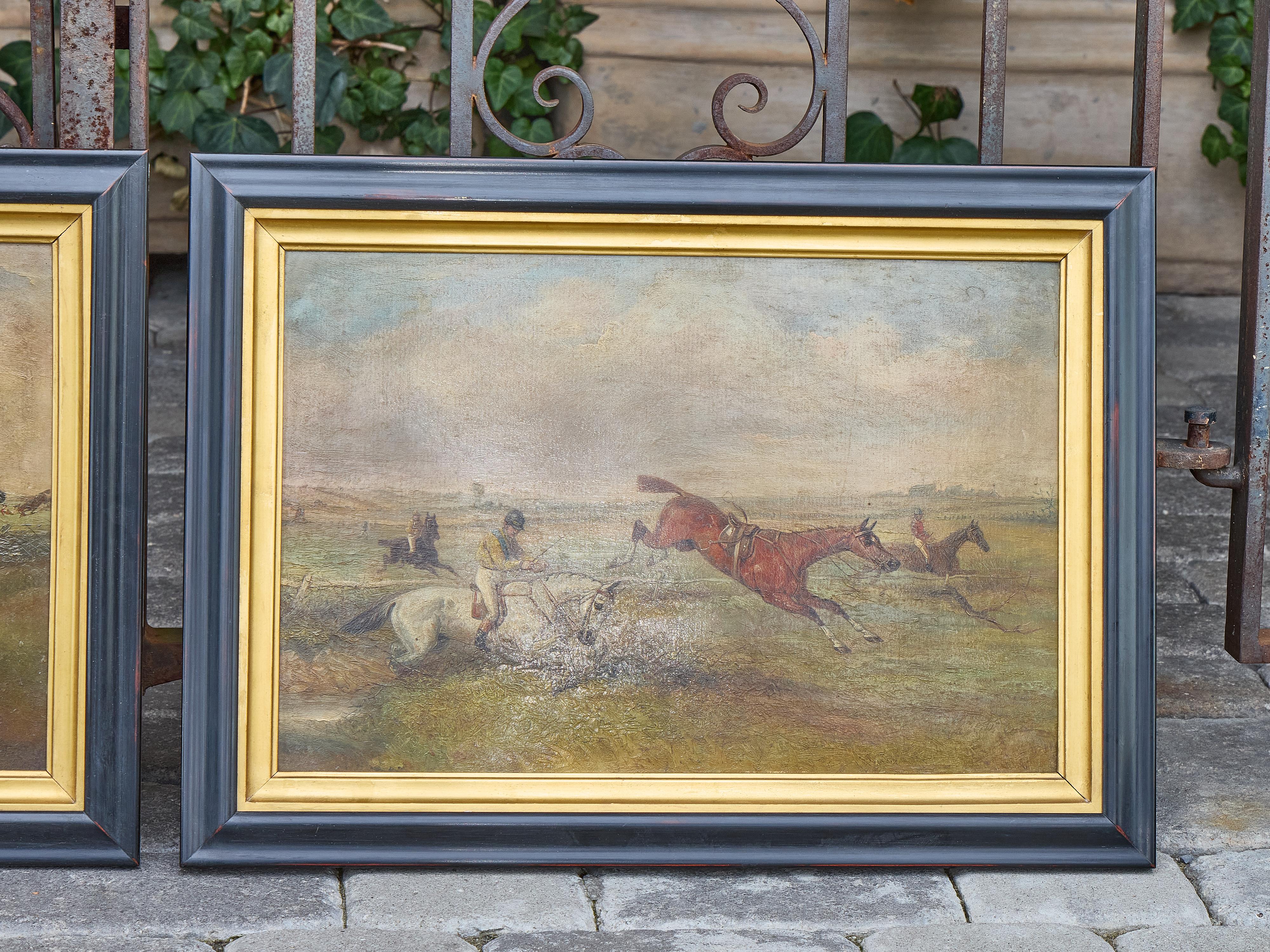 Paar britische Steeplechase-Pferdrennen-Gemälde auf Karton, gerahmt (Handbemalt) im Angebot