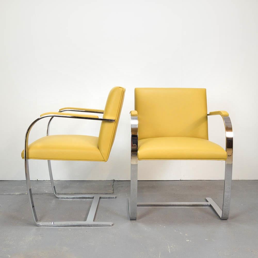 Pair of Brno Chairs by Ludwig Mies van der Rohe for Knoll Studio In Good Condition In Berkhamsted, GB