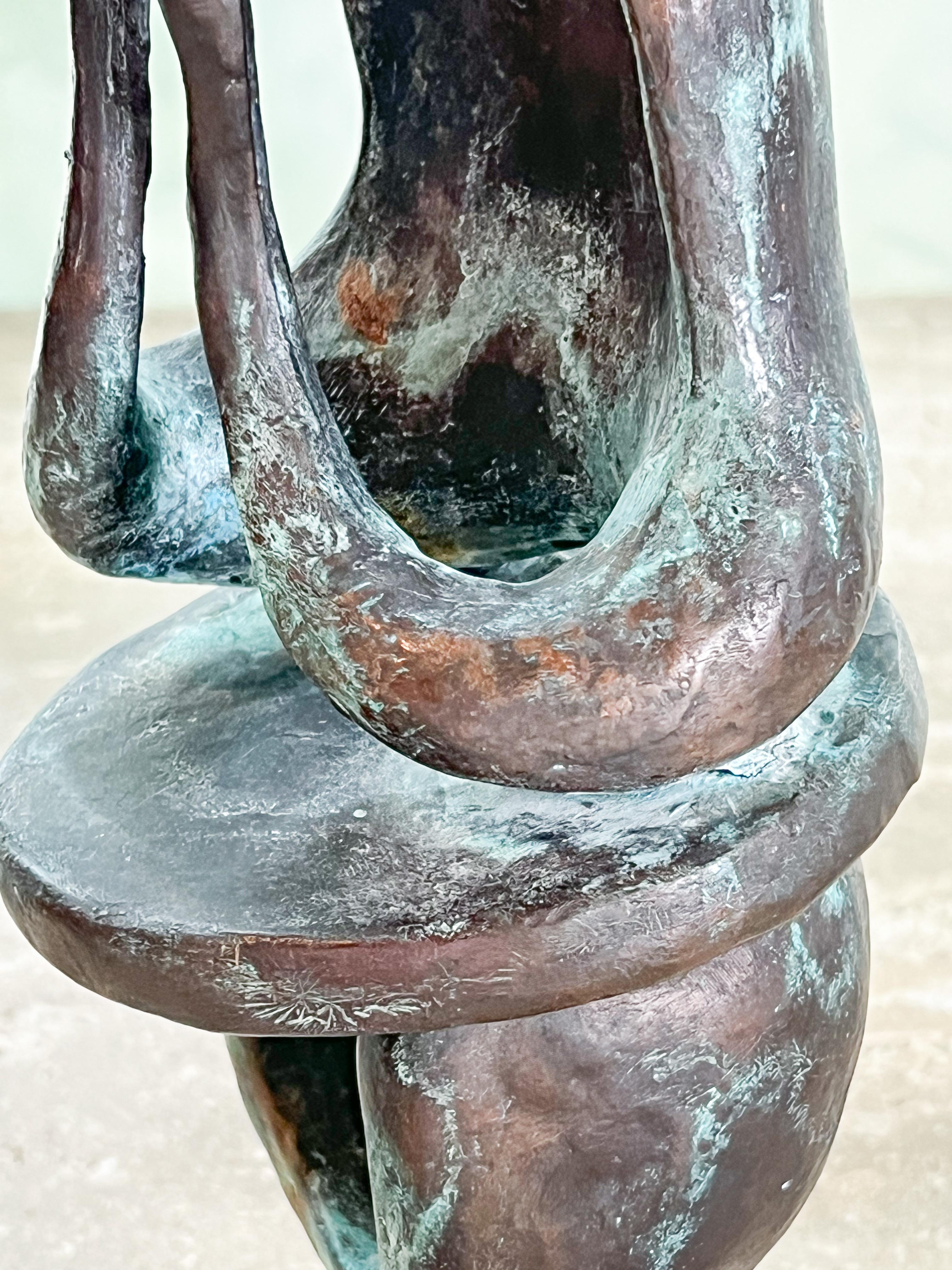 Milieu du XXe siècle Paire de sculptures abstraites en bronze en vente