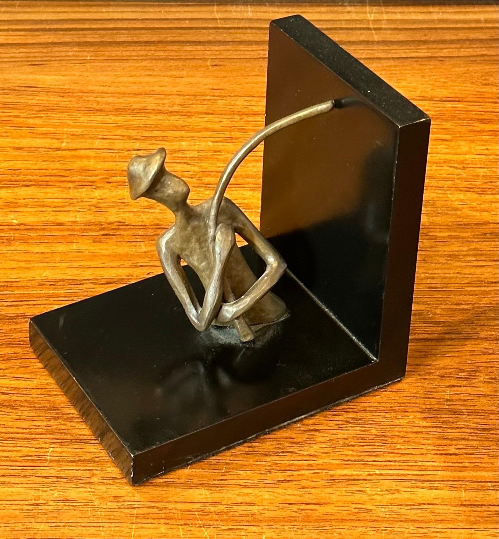 Pair of Bronze and Black Lacquer Fisherman Bookends For Sale 3