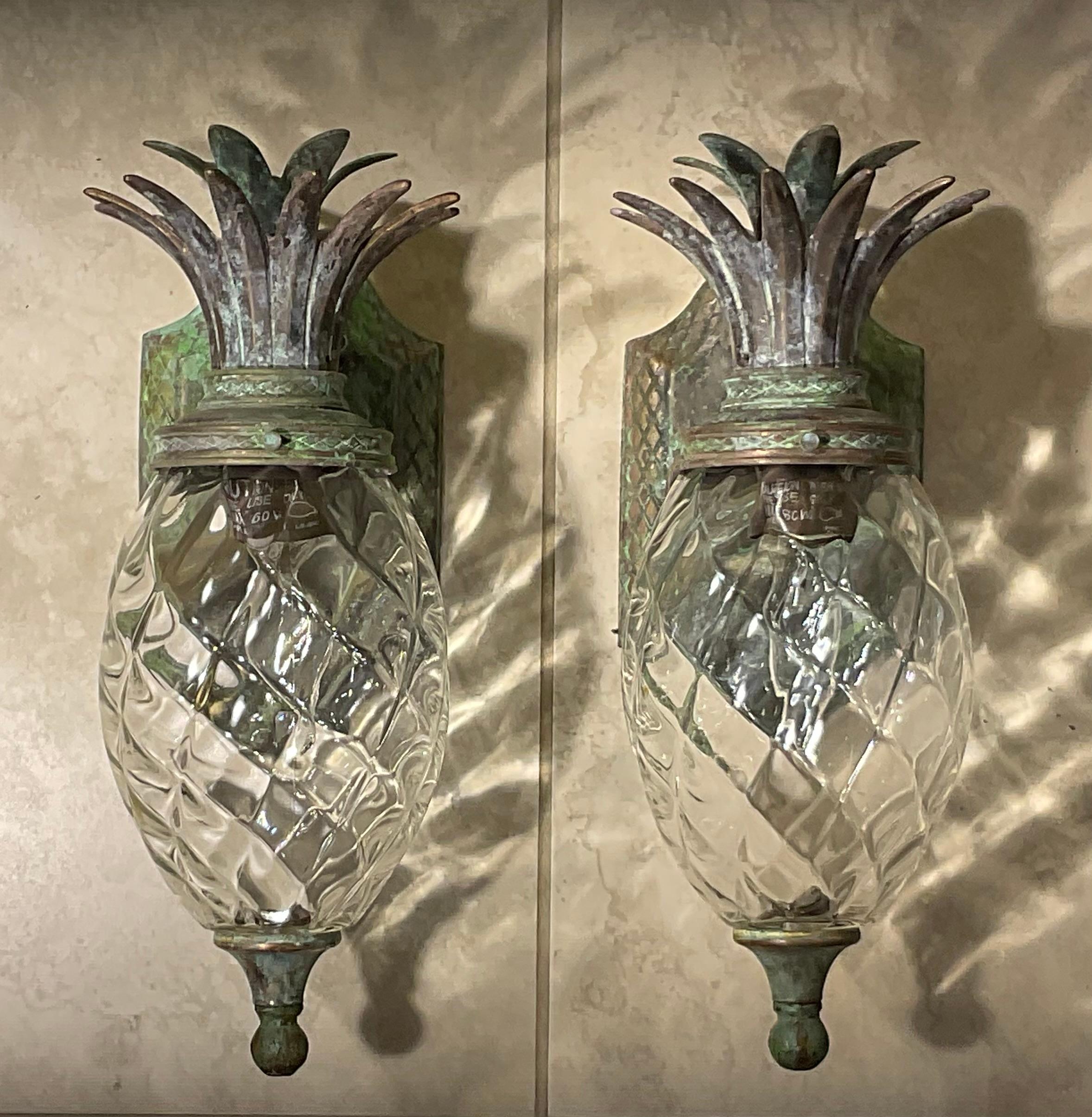 Hand-Crafted Pair of Bronze and Brass Wall Lantern or Wall Sconces For Sale
