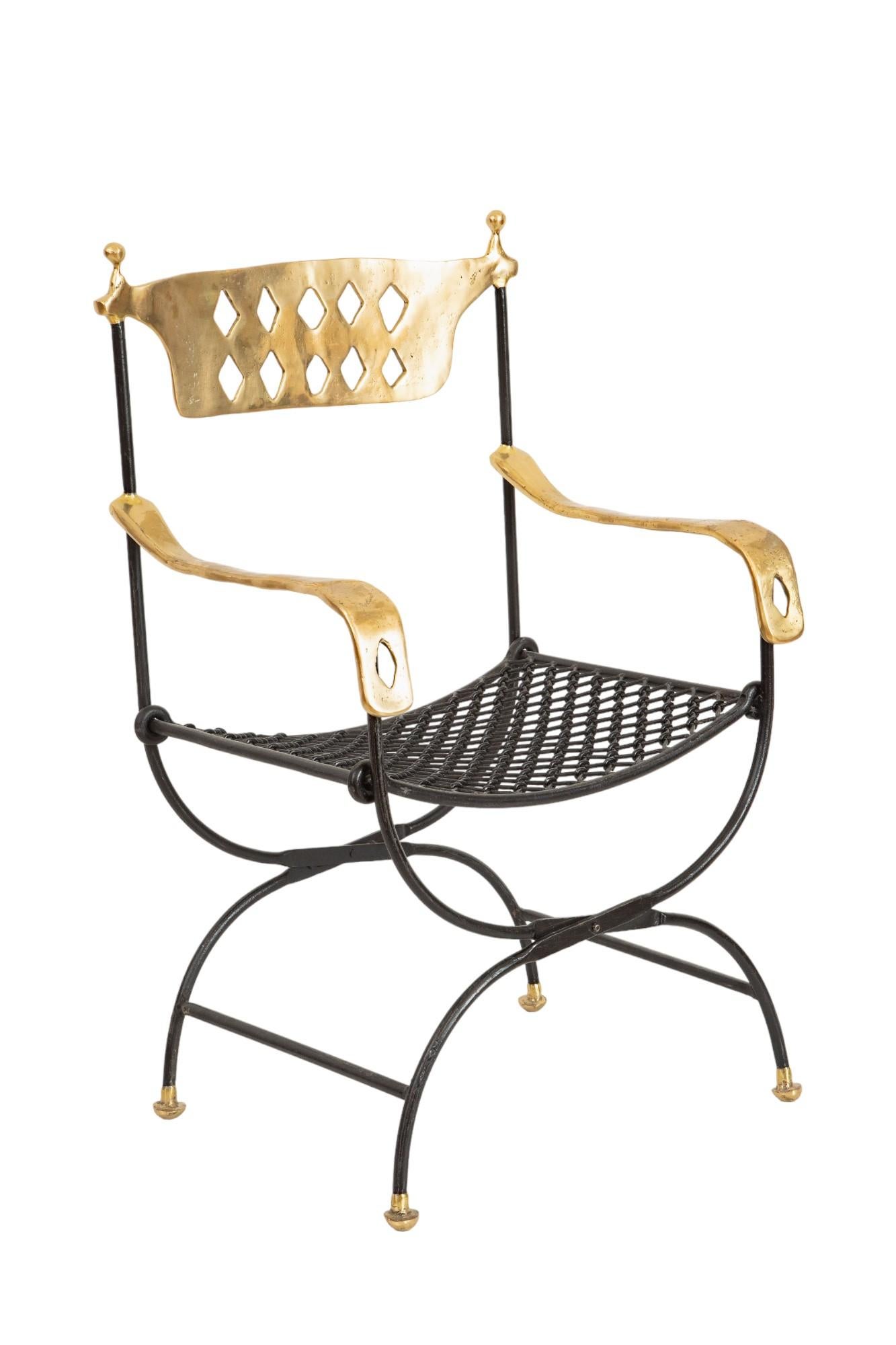 Pair of Bronze and Iron X Scissor Armchairs, by David Marshall In Excellent Condition For Sale In Miami, FL