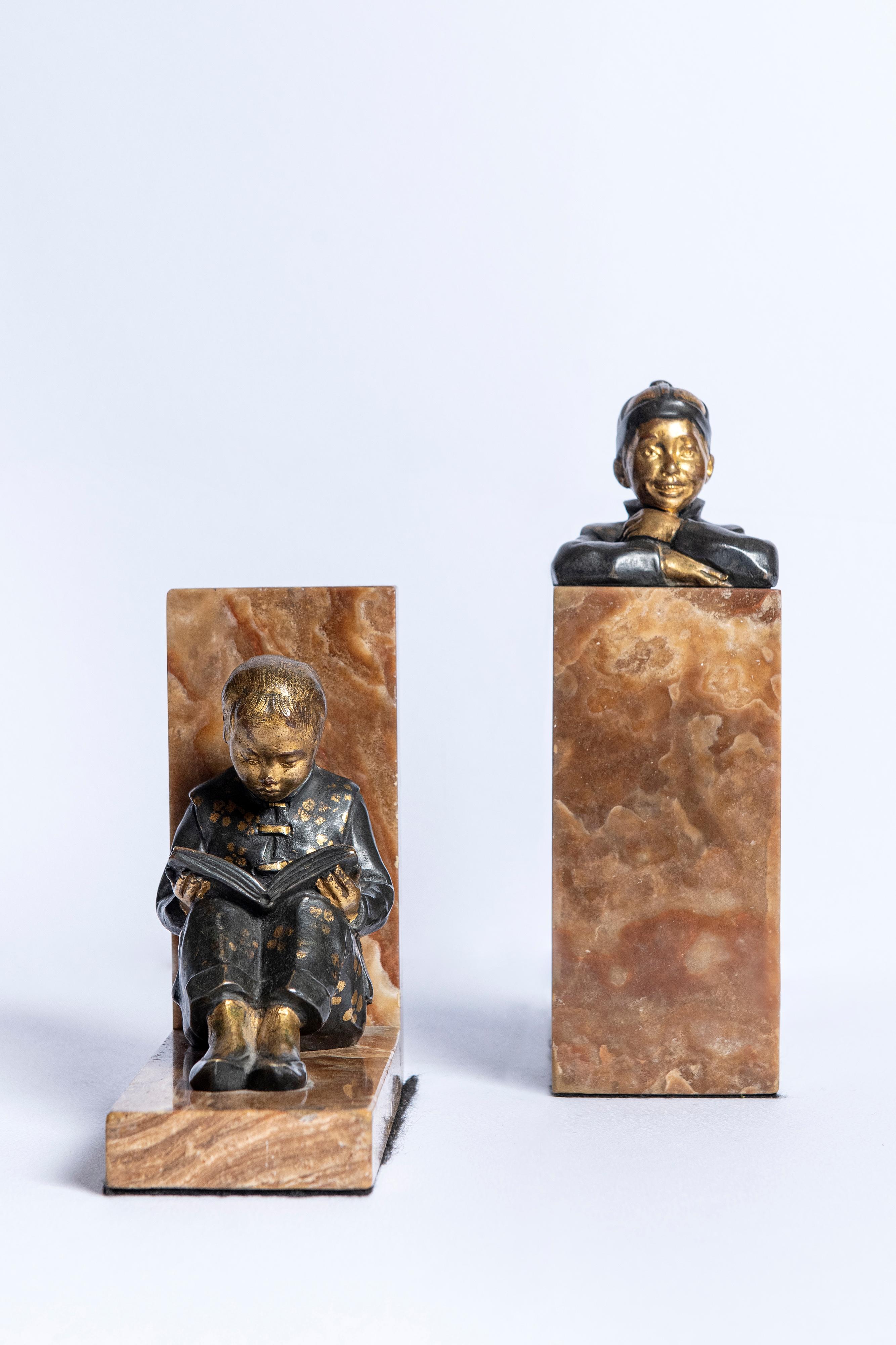 Painted Pair of Bronze and Marble Bookends, Signed H.M. White, England, circa 1920 For Sale