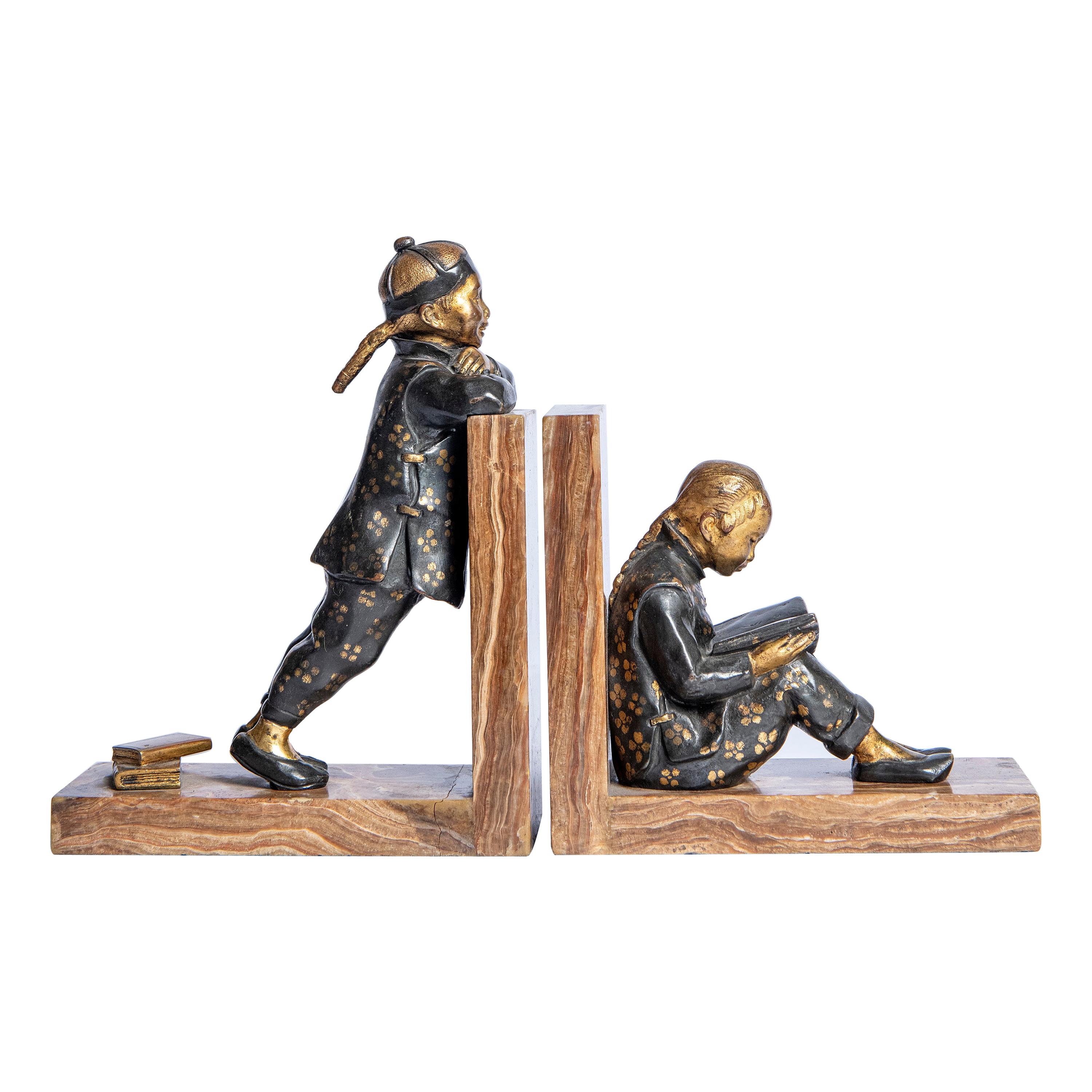 Pair of Bronze and Marble Bookends, Signed H.M. White, England, circa 1920 For Sale