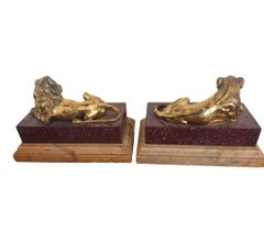 Paire de lions en bronze et porphyre