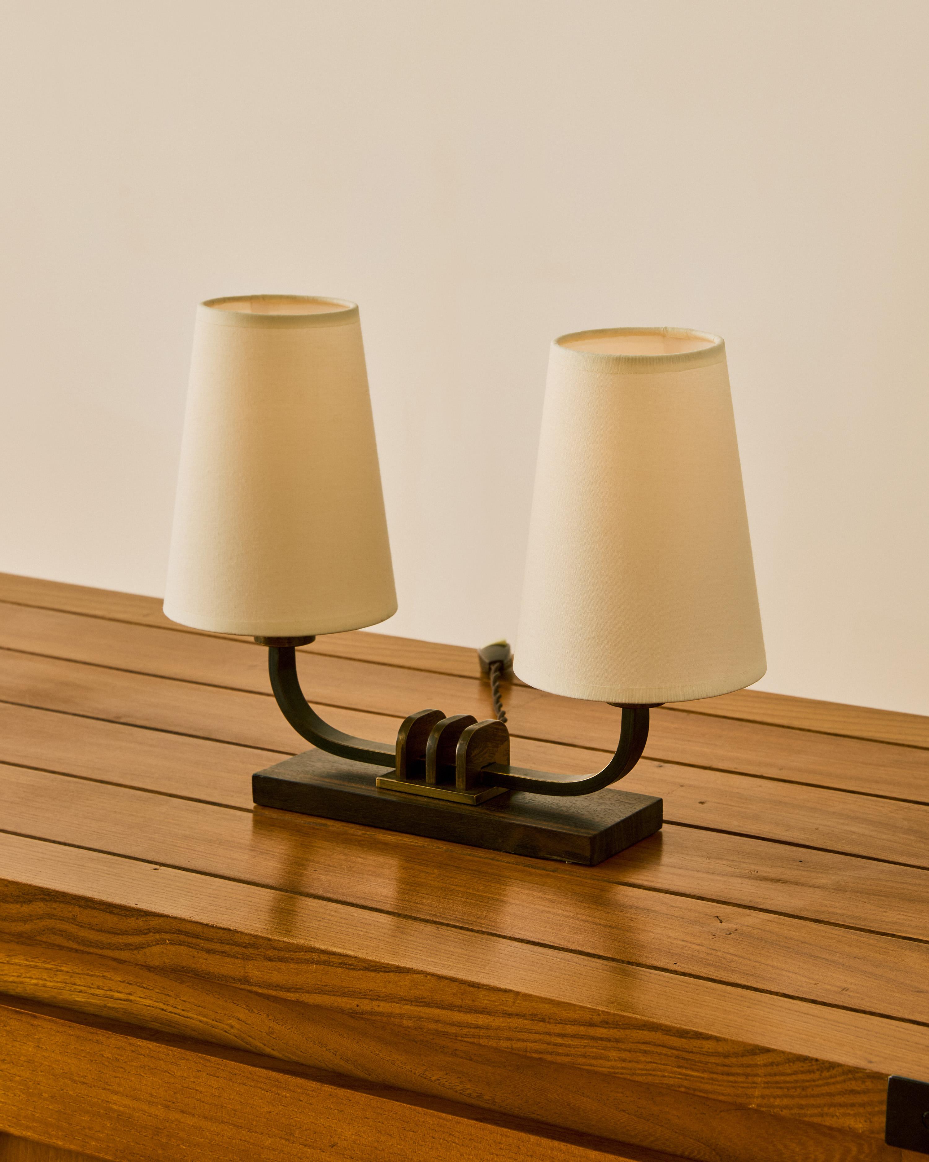Mid-20th Century Pair of Bronze and Rosewood French Table Lamps For Sale